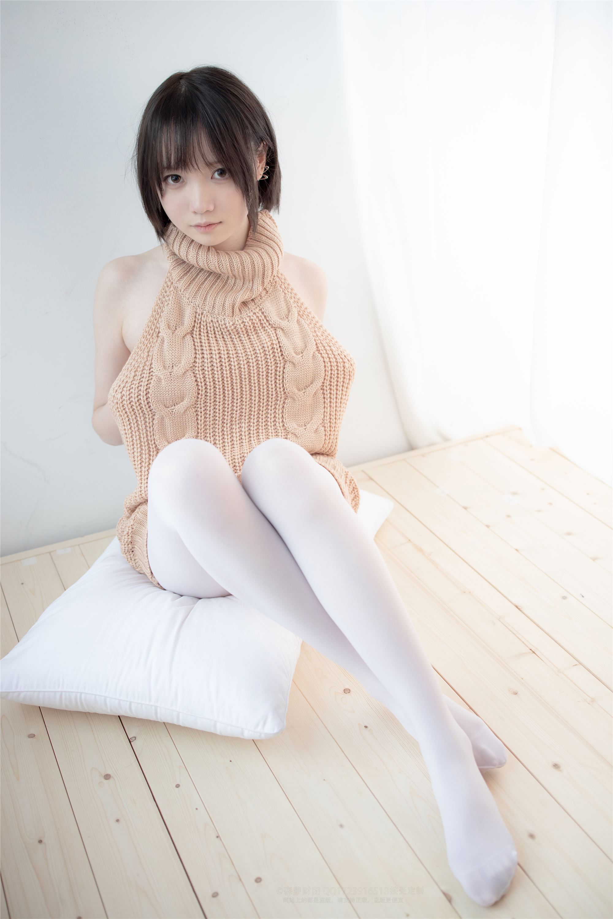 森萝财团萝莉丝足写真 LOVEPLUS-004