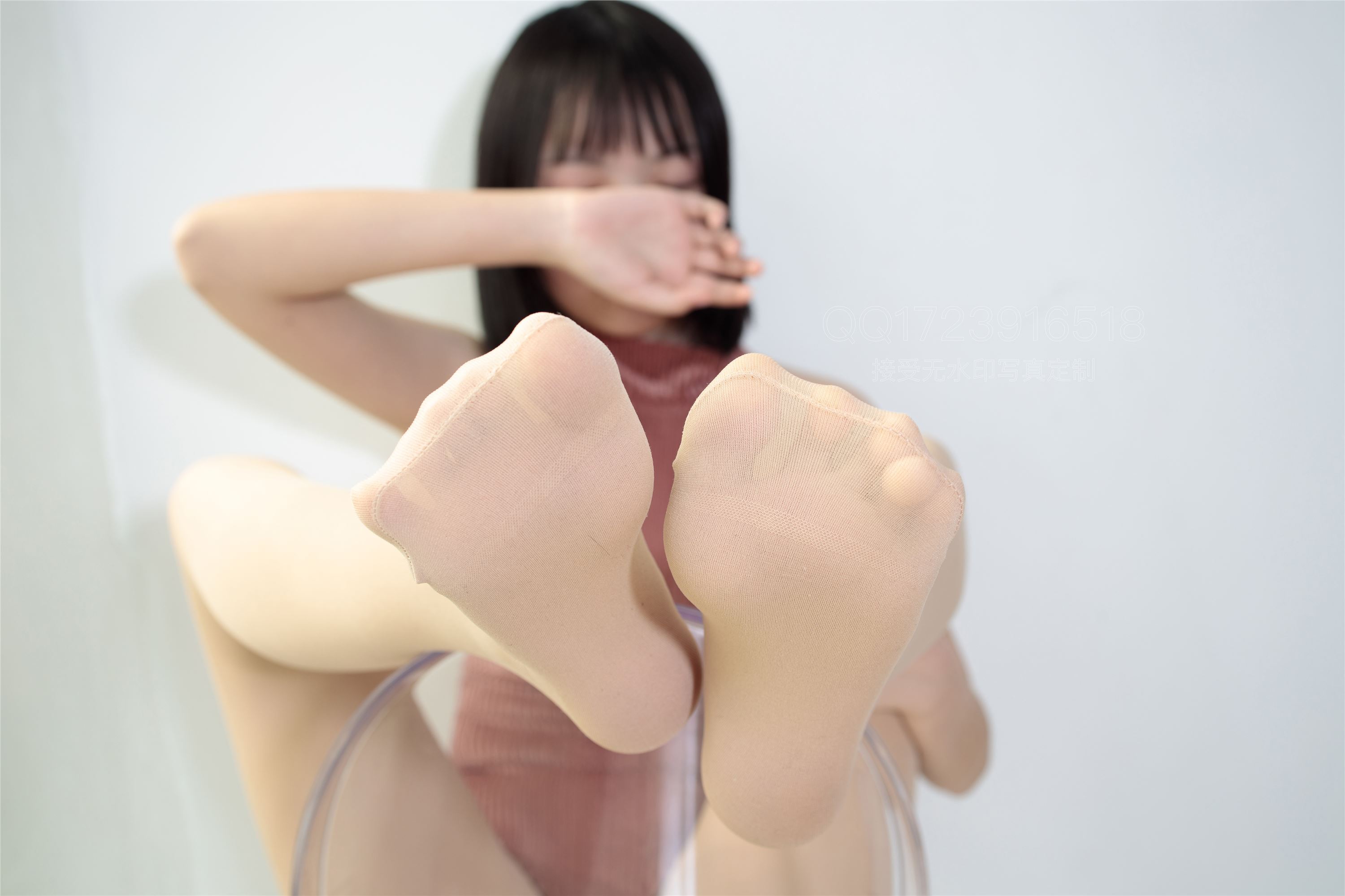 森萝财团萝莉丝足写真 X-060