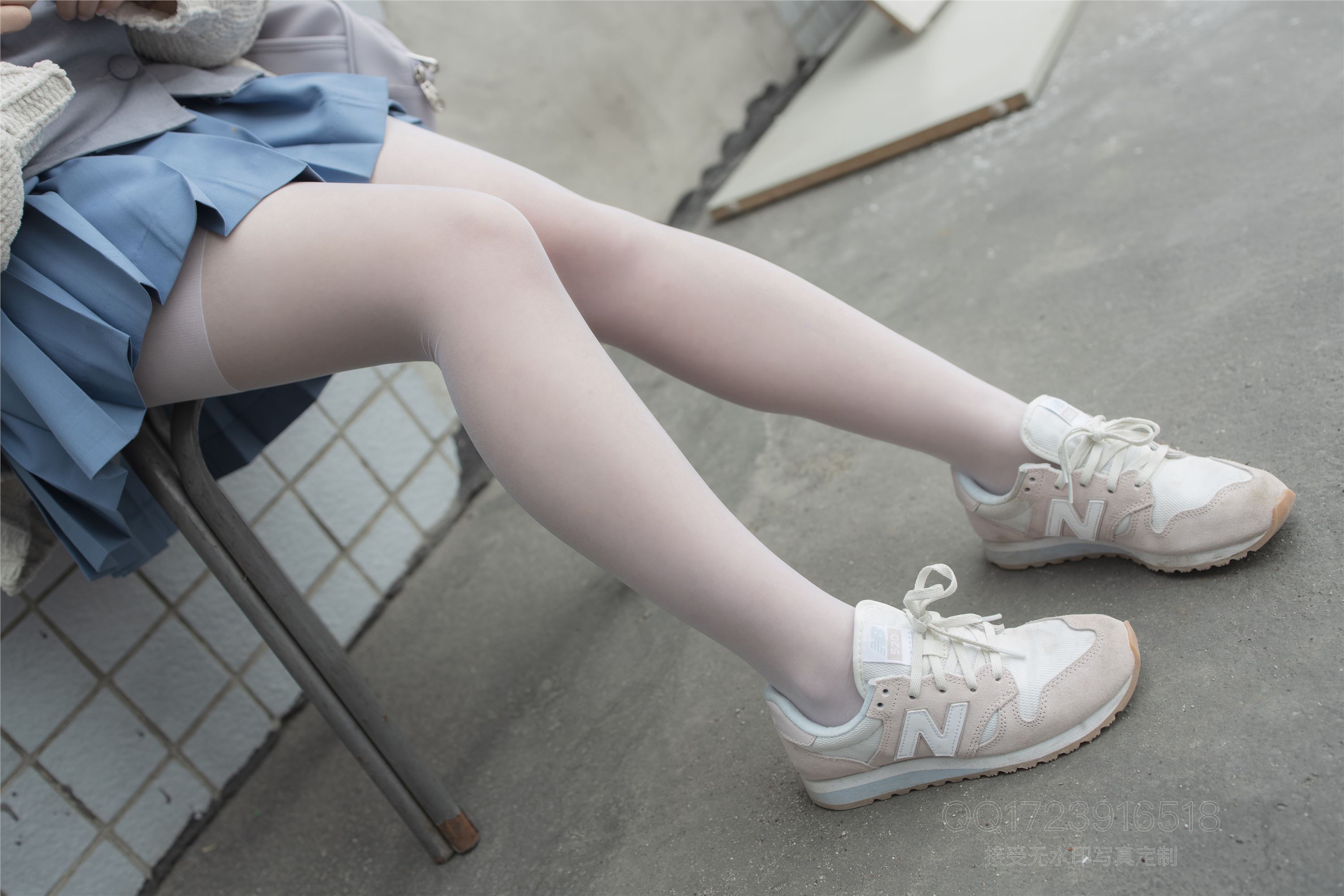 森萝财团萝莉丝足写真 X-061