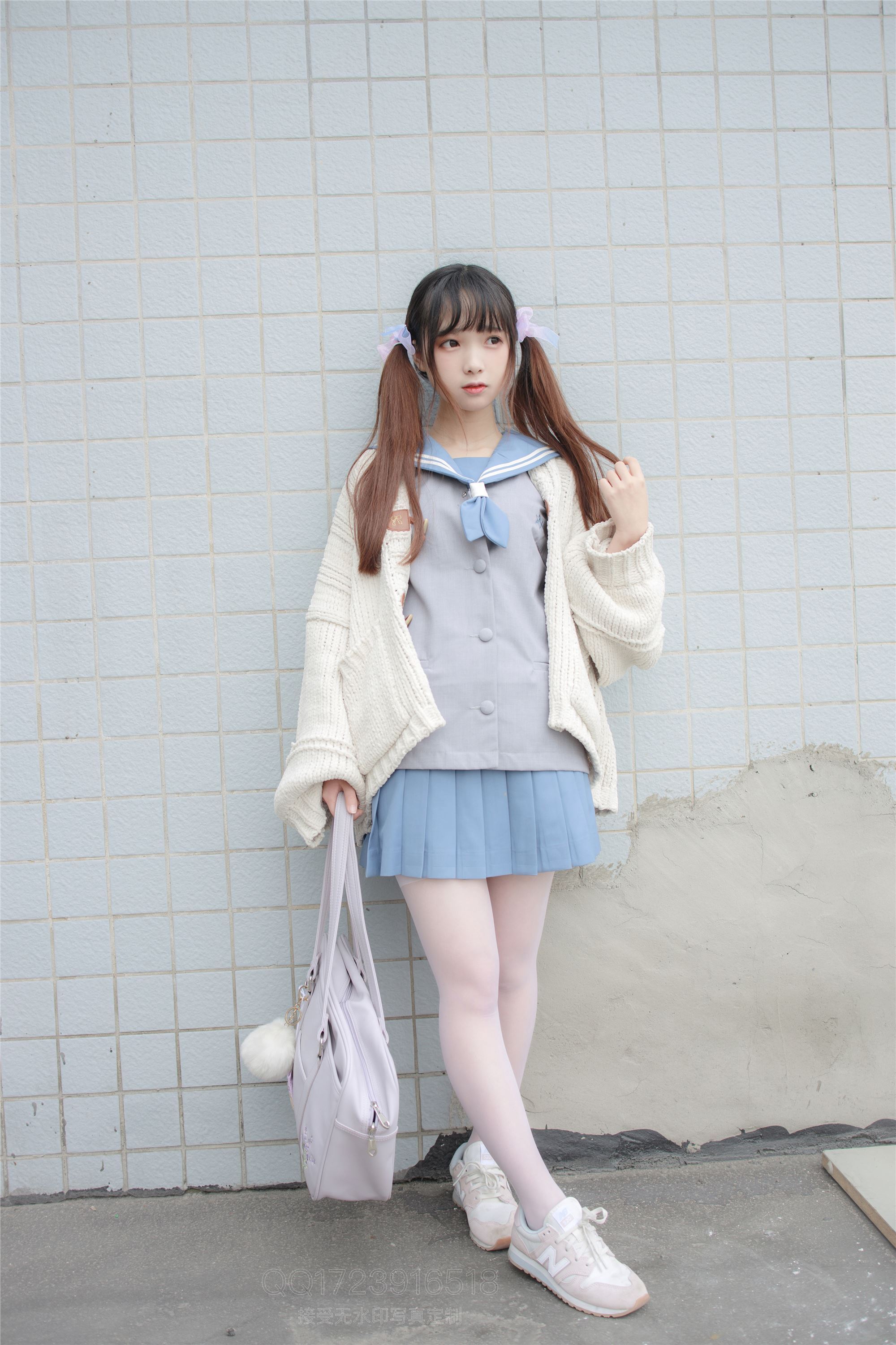 森萝财团萝莉丝足写真 X-061