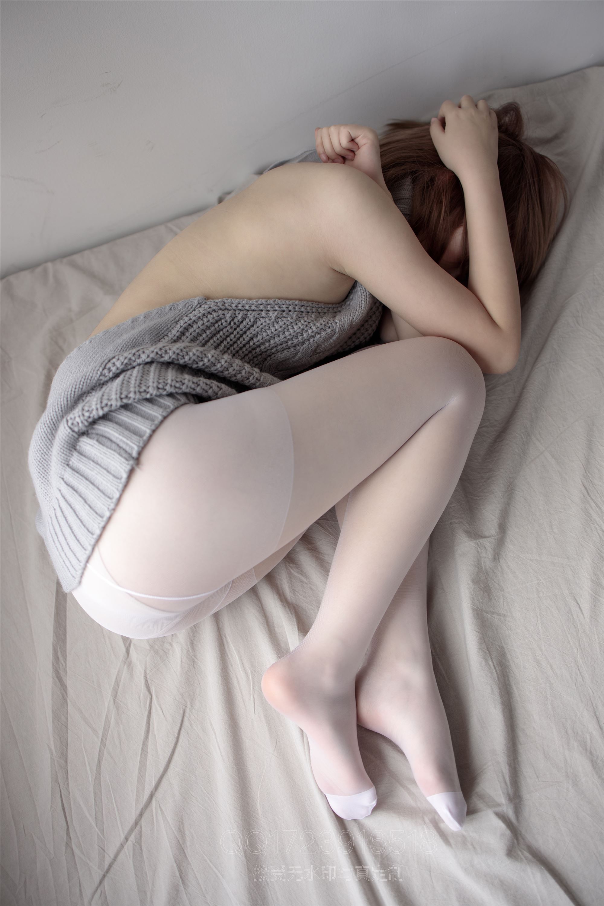 森萝财团萝莉丝足写真 X-062