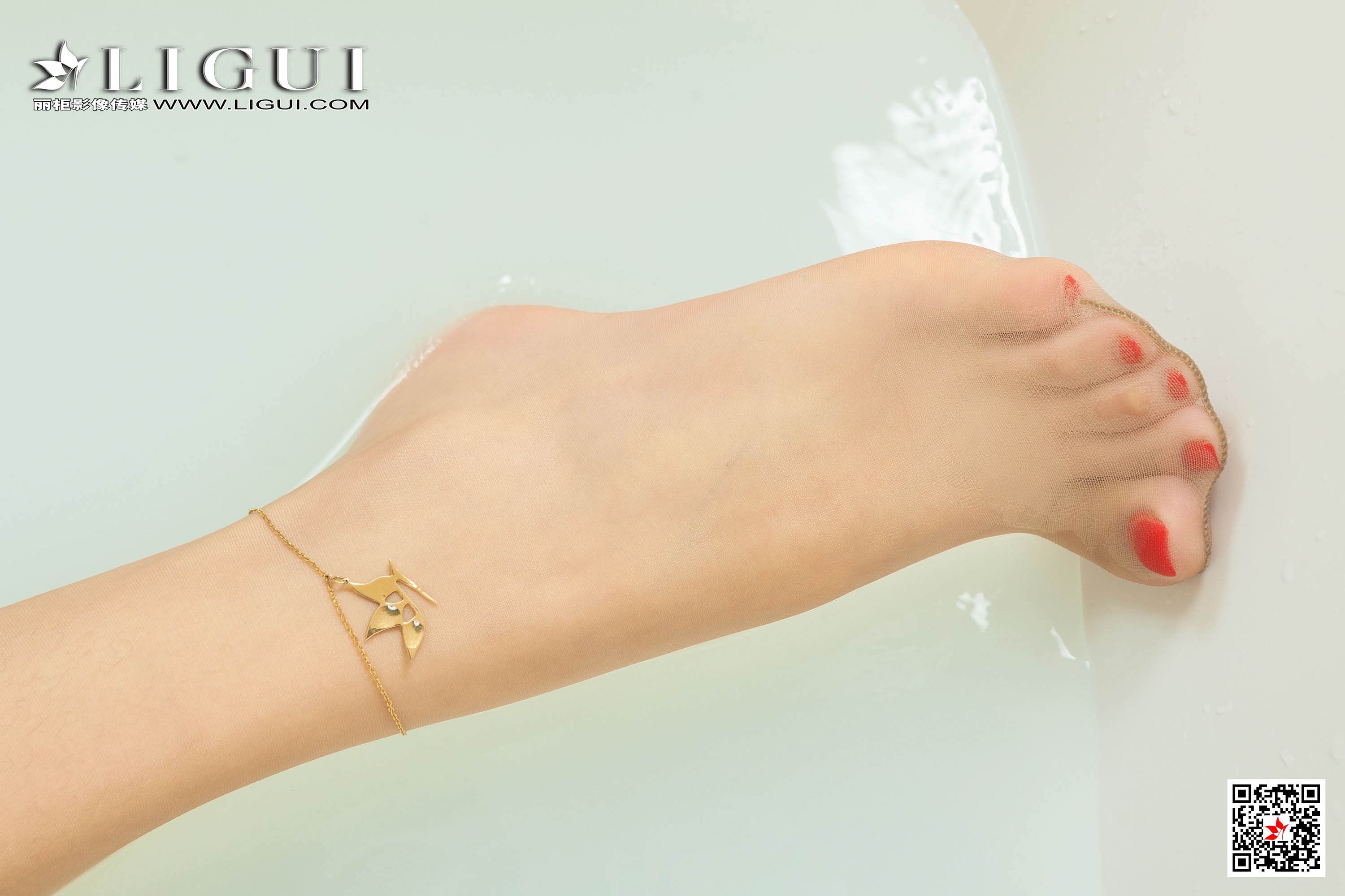 Ligui丽柜  2020.05.27《香浴名莲》潘潘