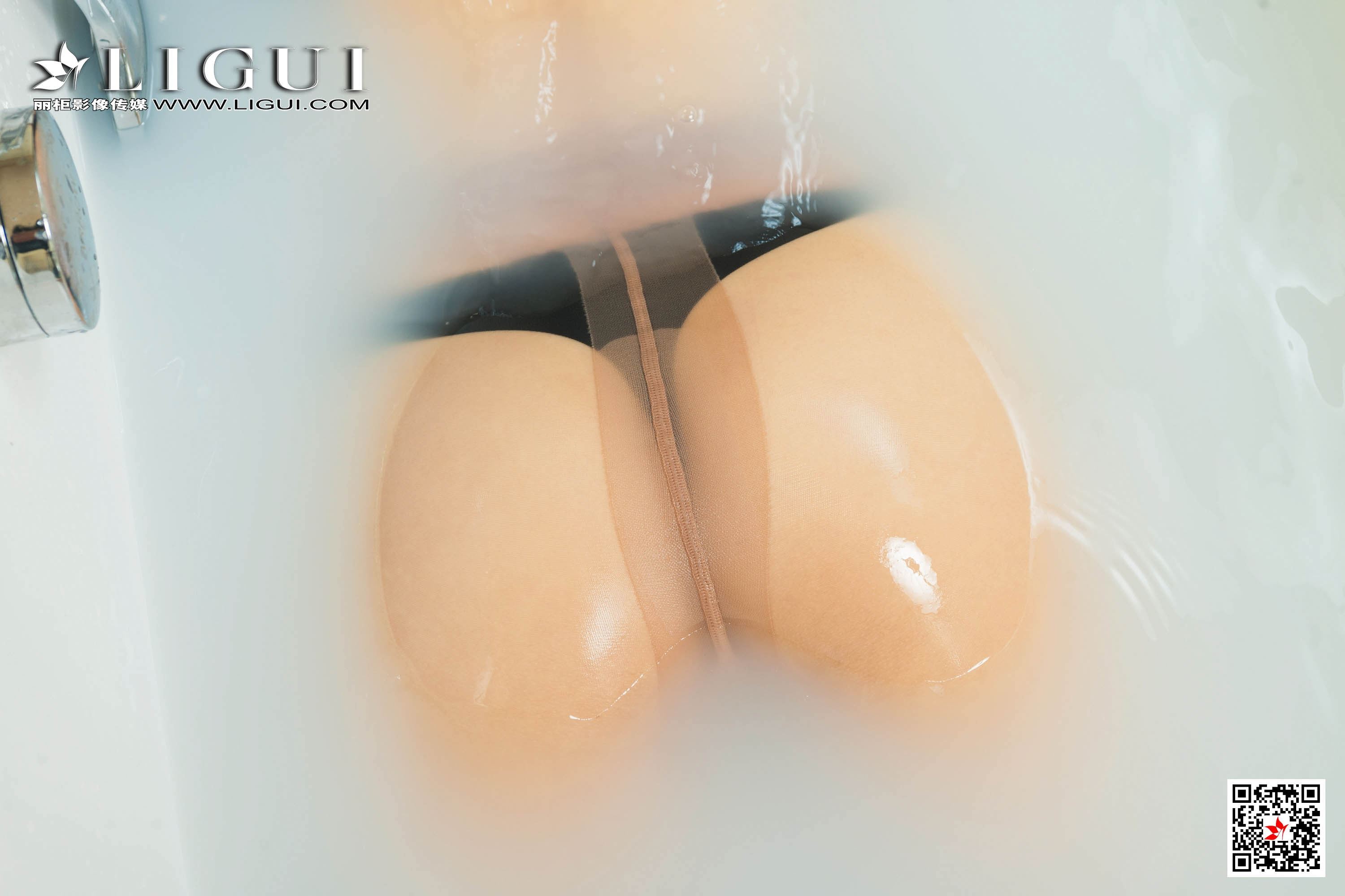 Ligui丽柜  2020.05.27《香浴名莲》潘潘