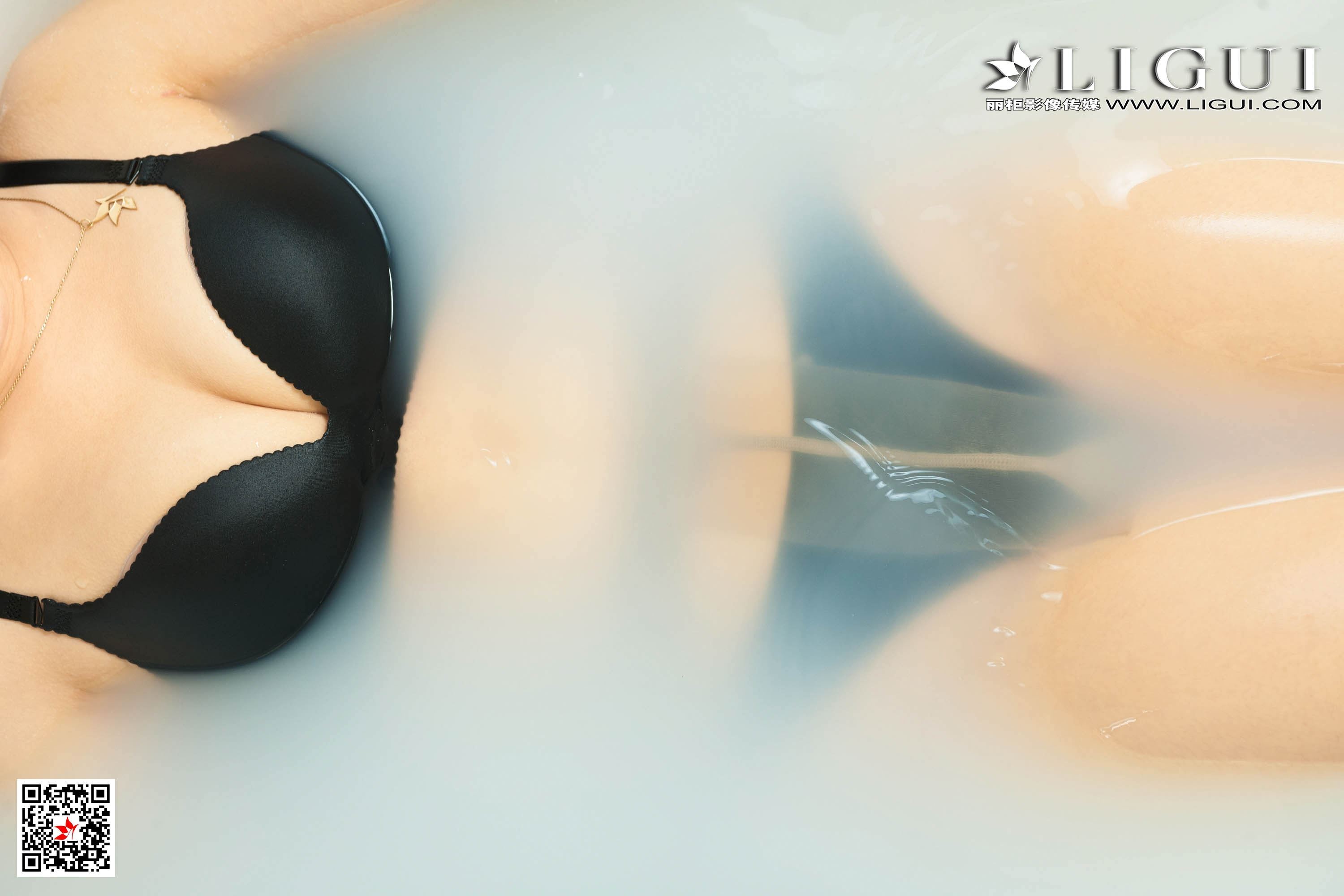 Ligui丽柜  2020.05.27《香浴名莲》潘潘
