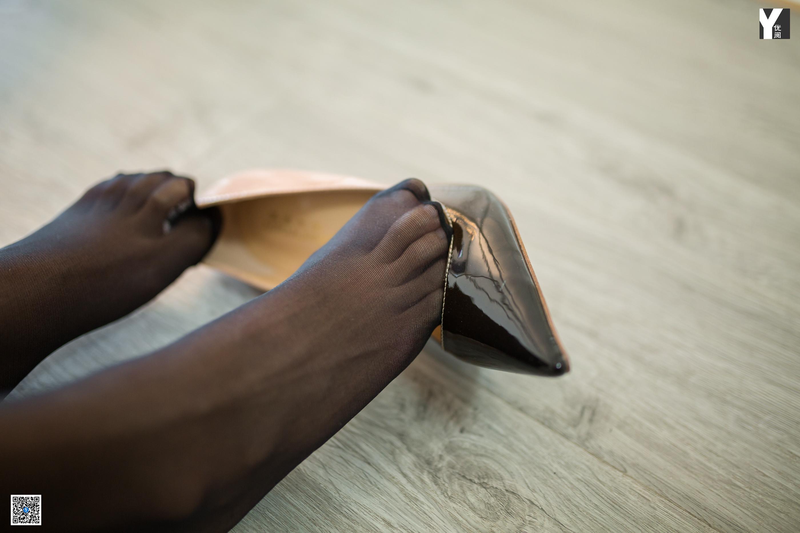 IESS异思趣向  2020.05.11 丝享家737：婉萍《观摩旗袍拍摄》