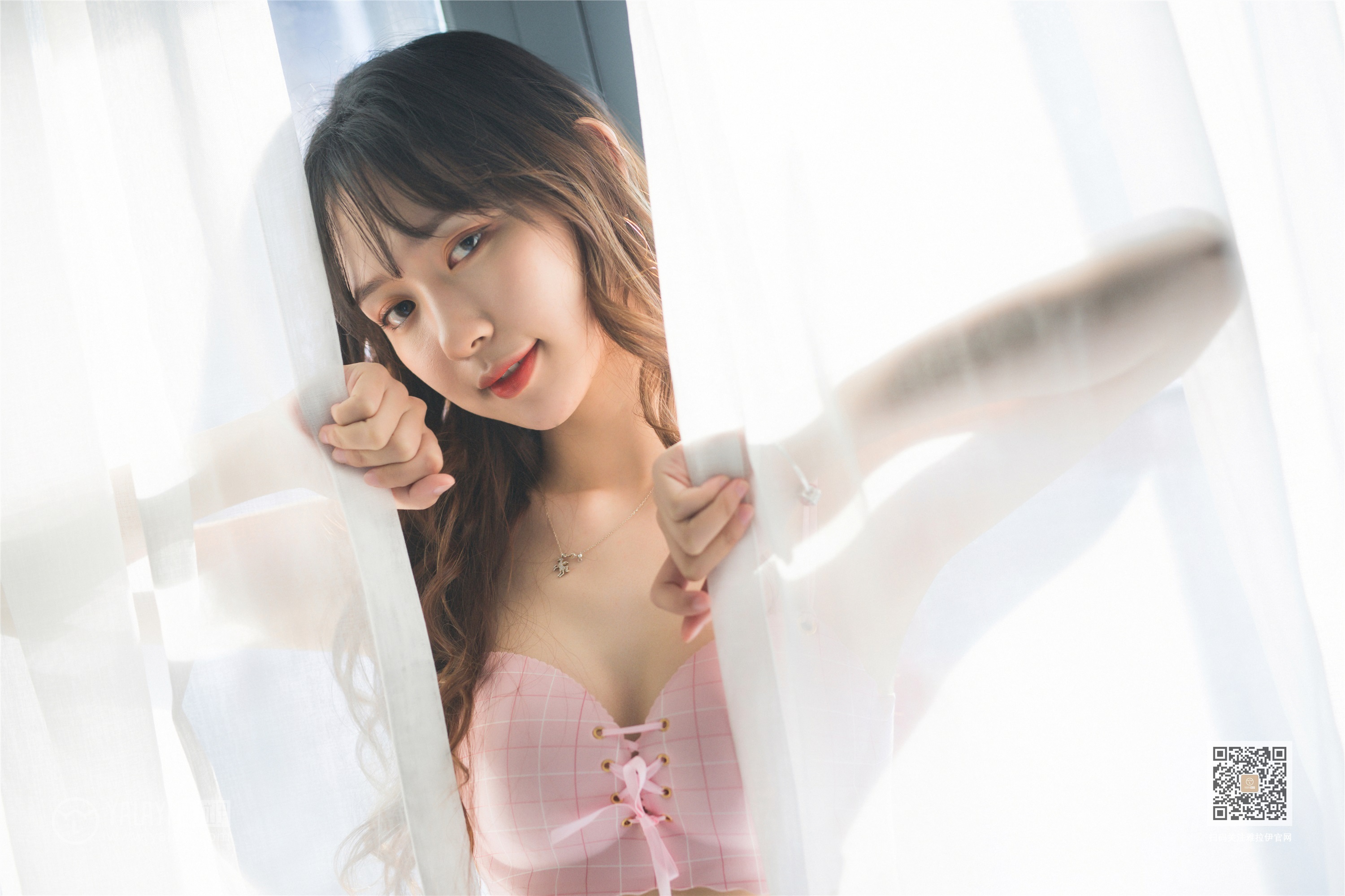 YALAYI雅拉伊 2020.01.10 Vol.516 诗诗