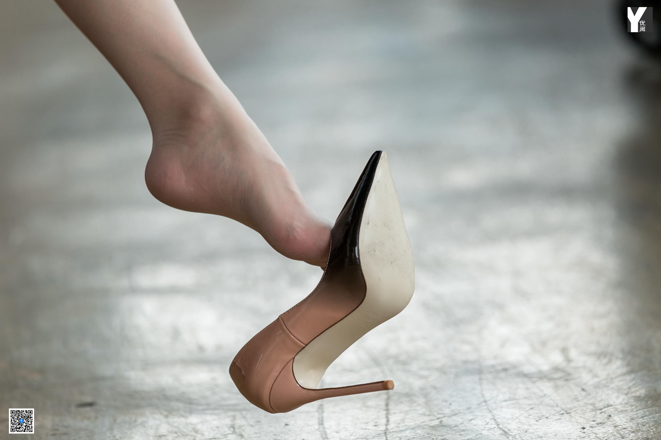 IESS异思趣向  2020.05.21 丝享家745：秋秋《百褶裙少女》