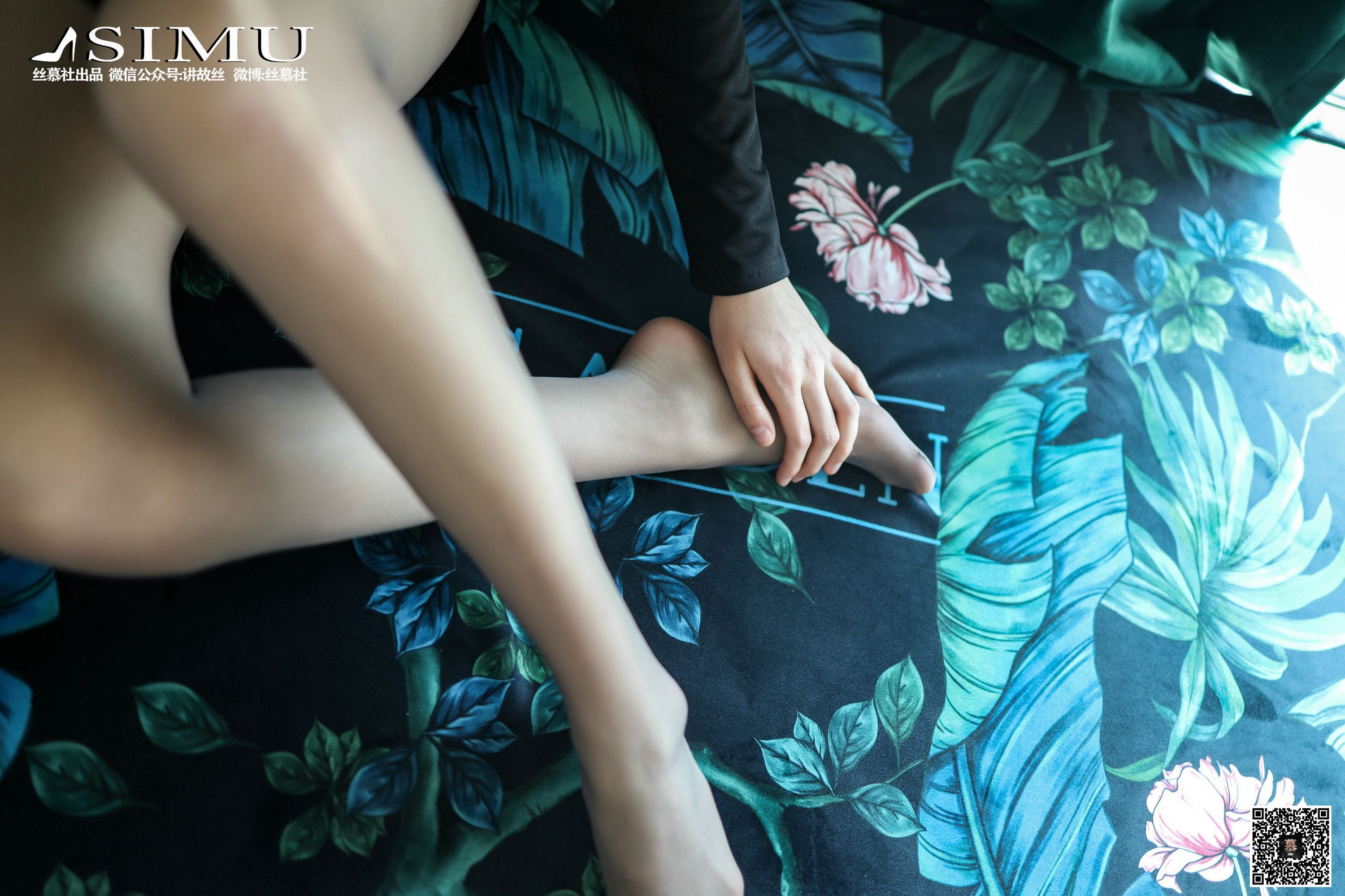 丝慕写真 SM247 新模 - 阳台遇娇丝