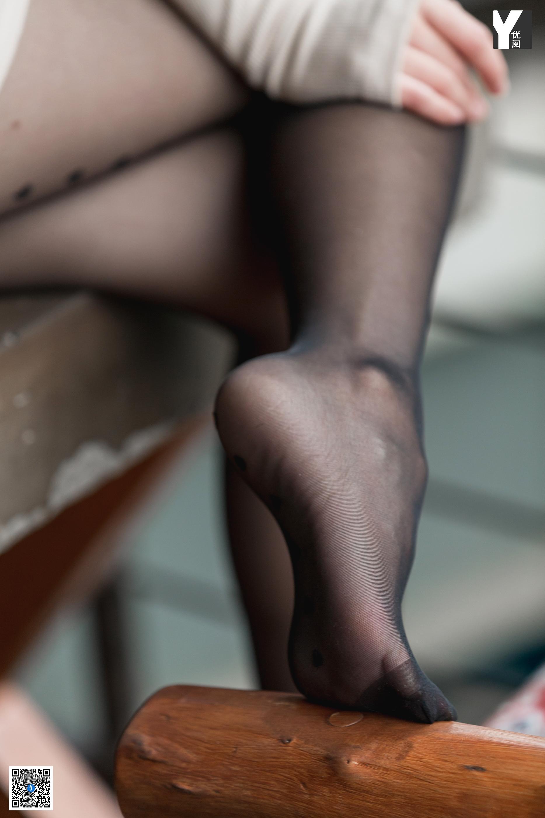 IESS异思趣向 丝享家749 婉萍《又纯又欲的黑色》