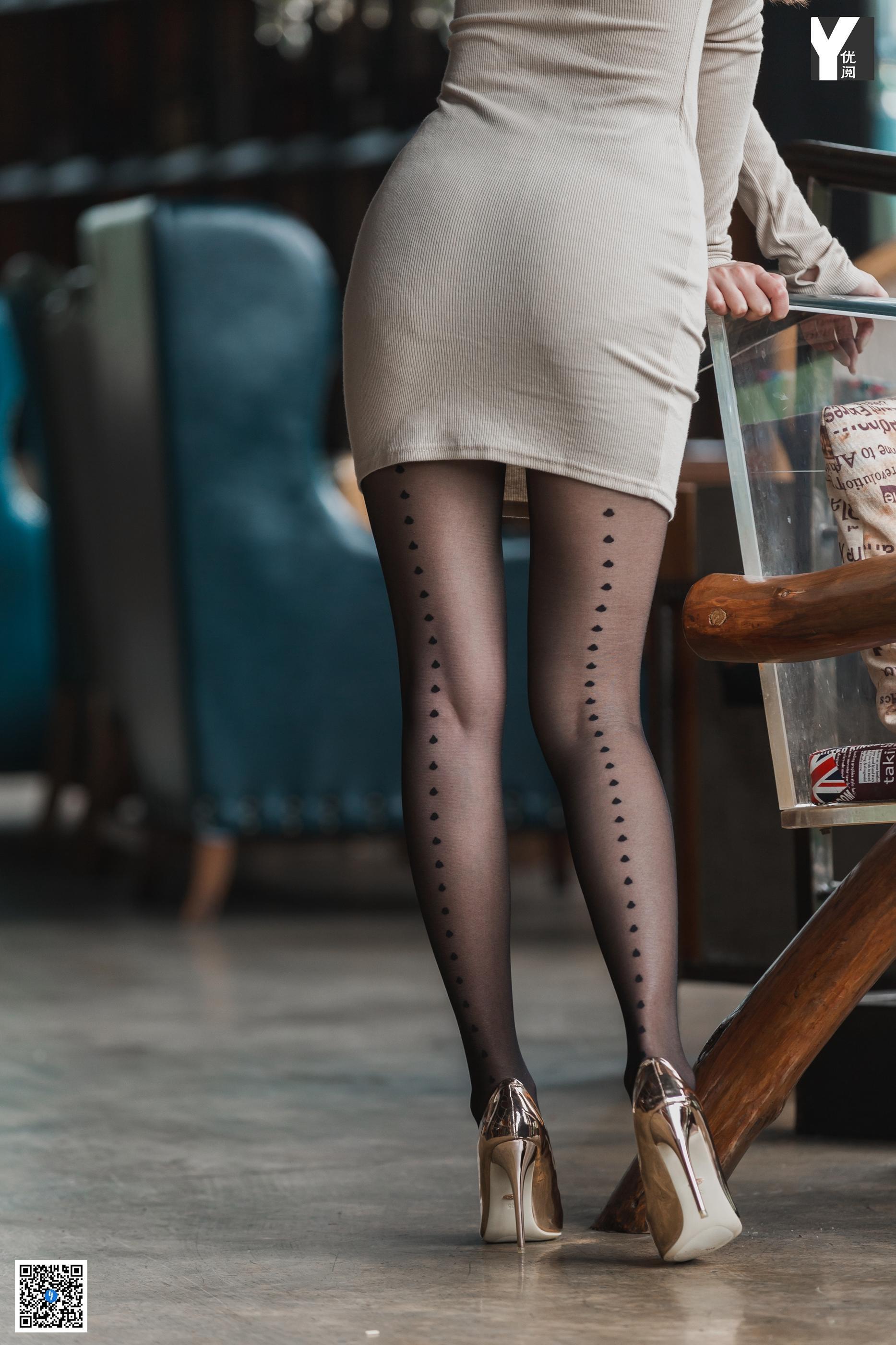 IESS异思趣向 丝享家749 婉萍《又纯又欲的黑色》