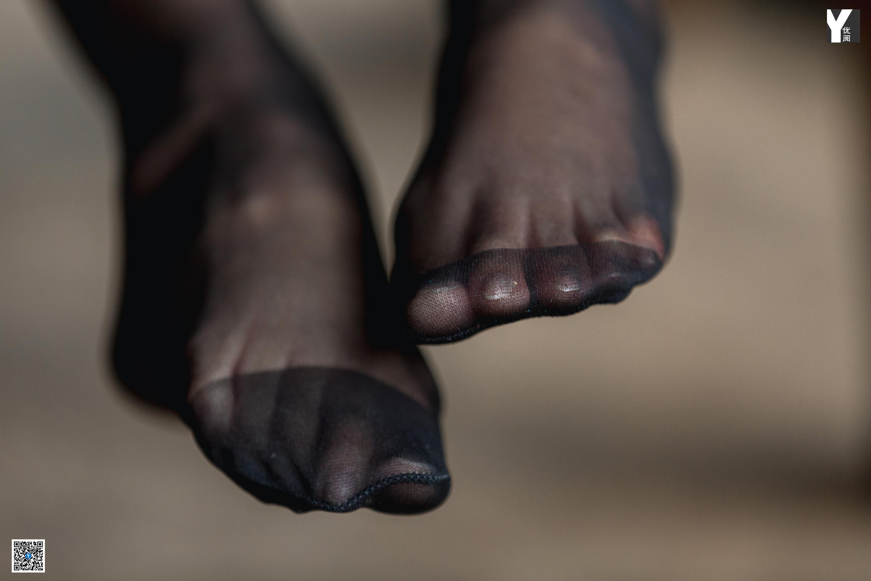 IESS异思趣向 丝享家749 婉萍《又纯又欲的黑色》