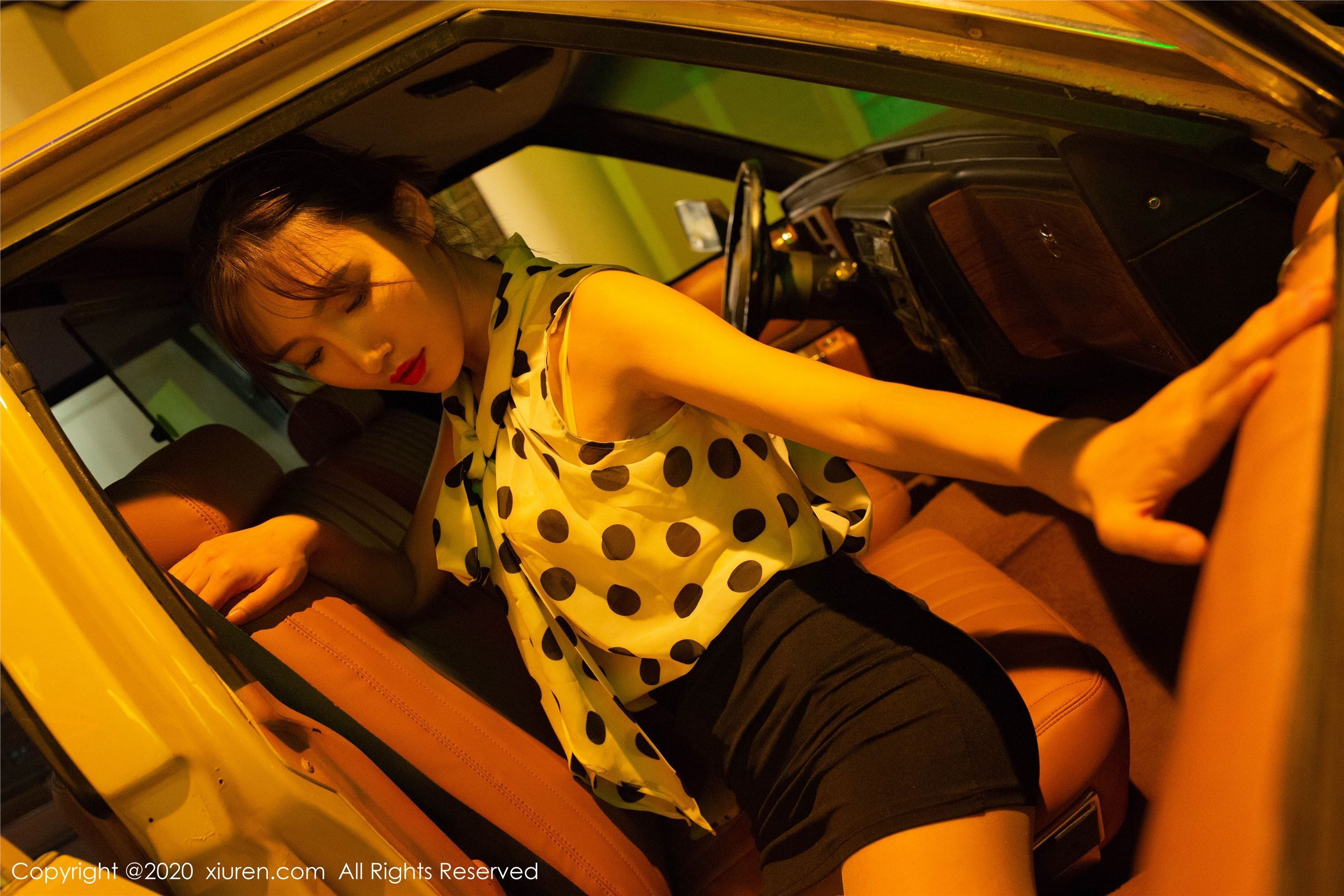 XIUREN秀人网 2020.05.06 No.2222 陆萱萱