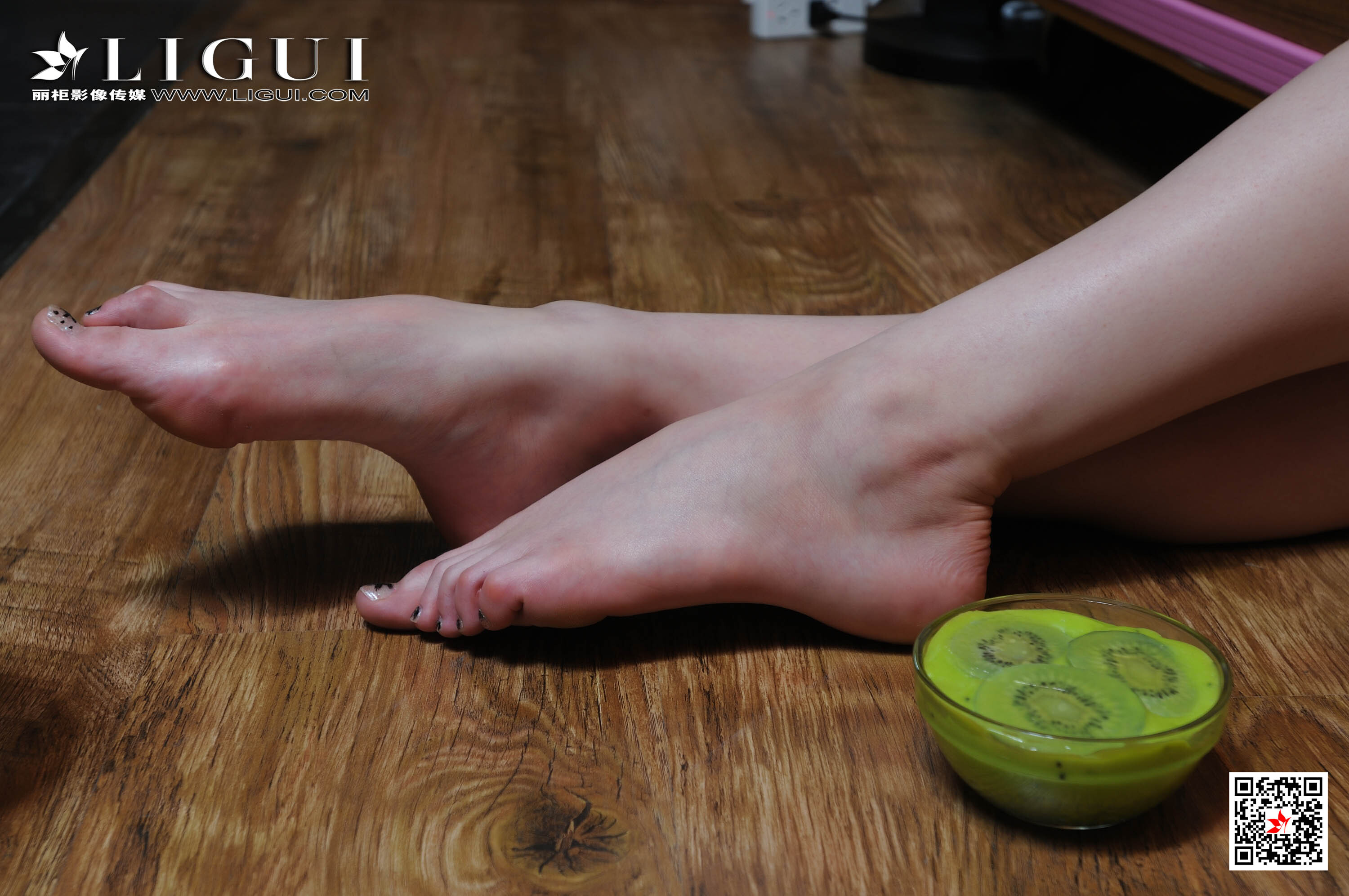 Ligui丽柜 2020.06.15 网络丽人 Model Anna