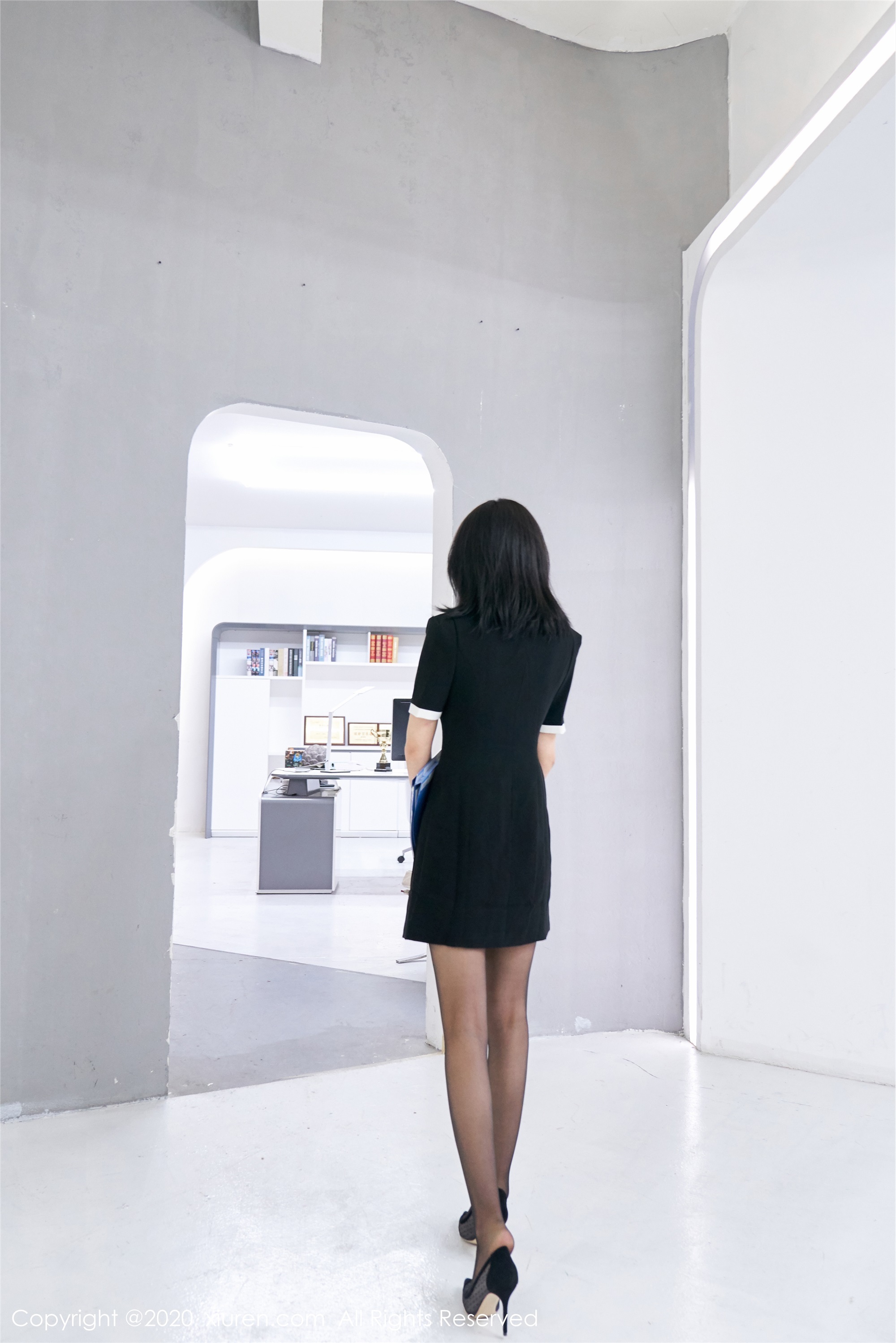 XIUREN秀人网 2020.05.05 No.2216 九月生