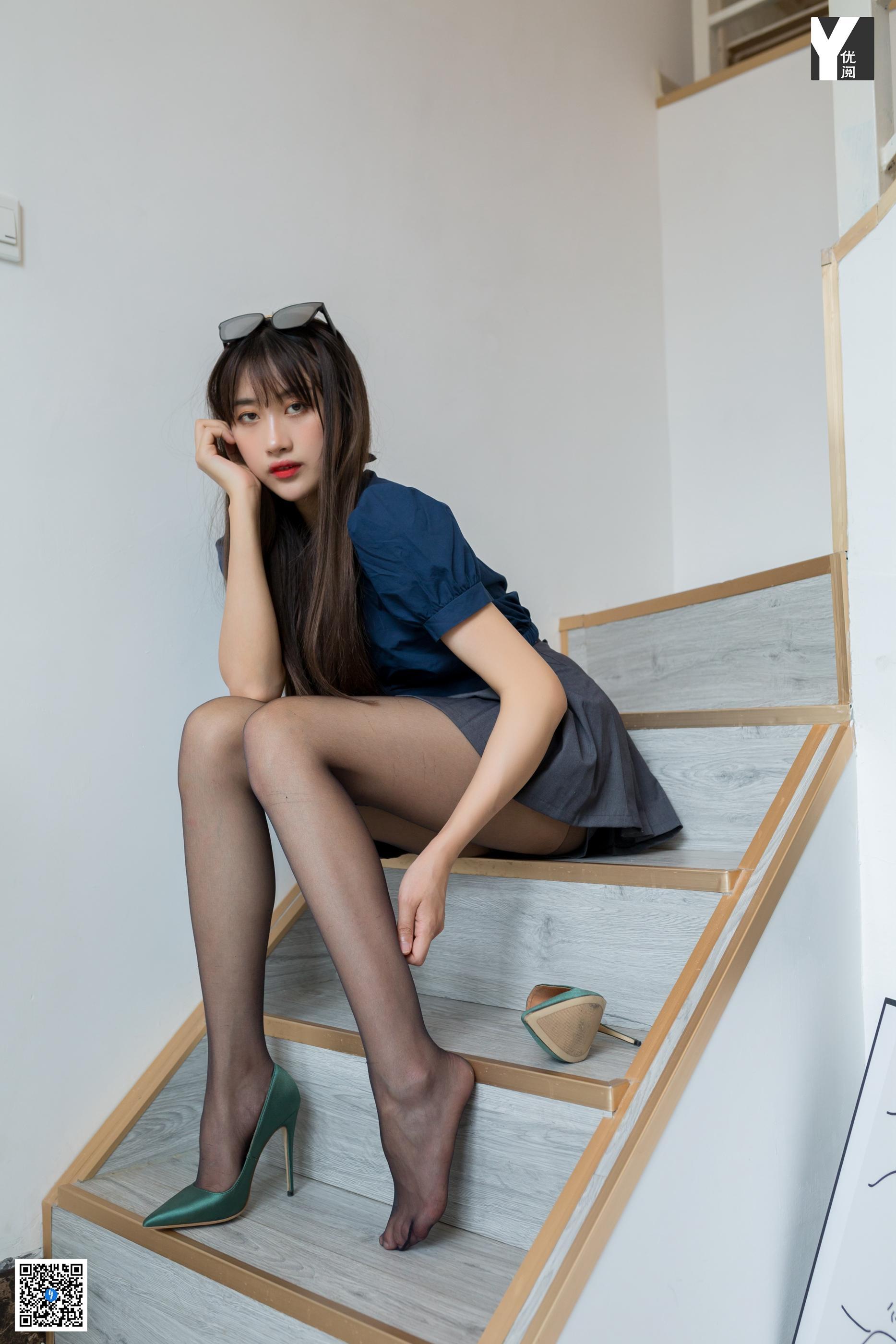 IESS异思趣向 2020.06.16 丝享家762：夏夏《御姐穿百褶裙》