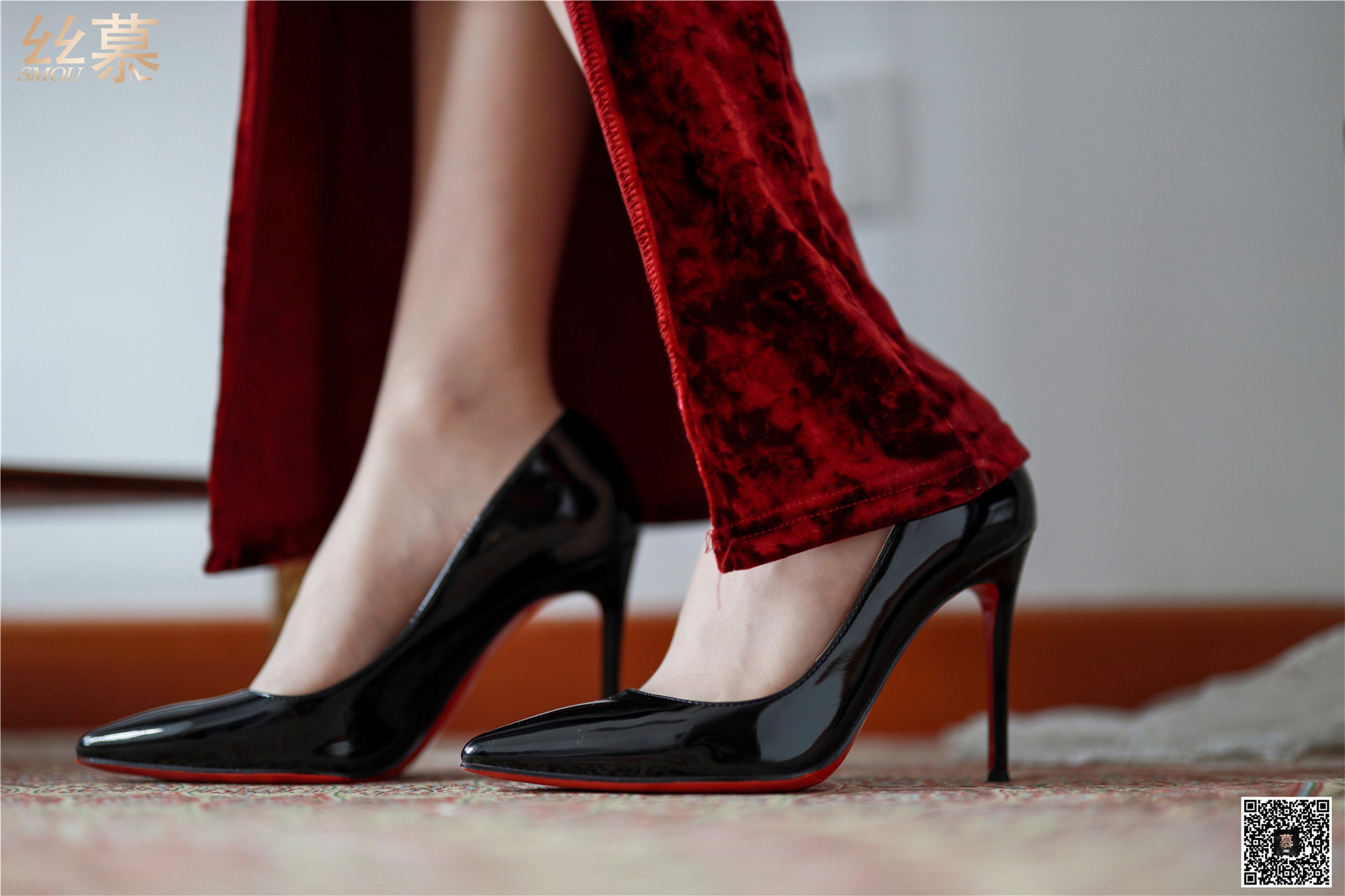 丝慕写真 SM273 天天一元 熙熙《裙下风光有韵足》