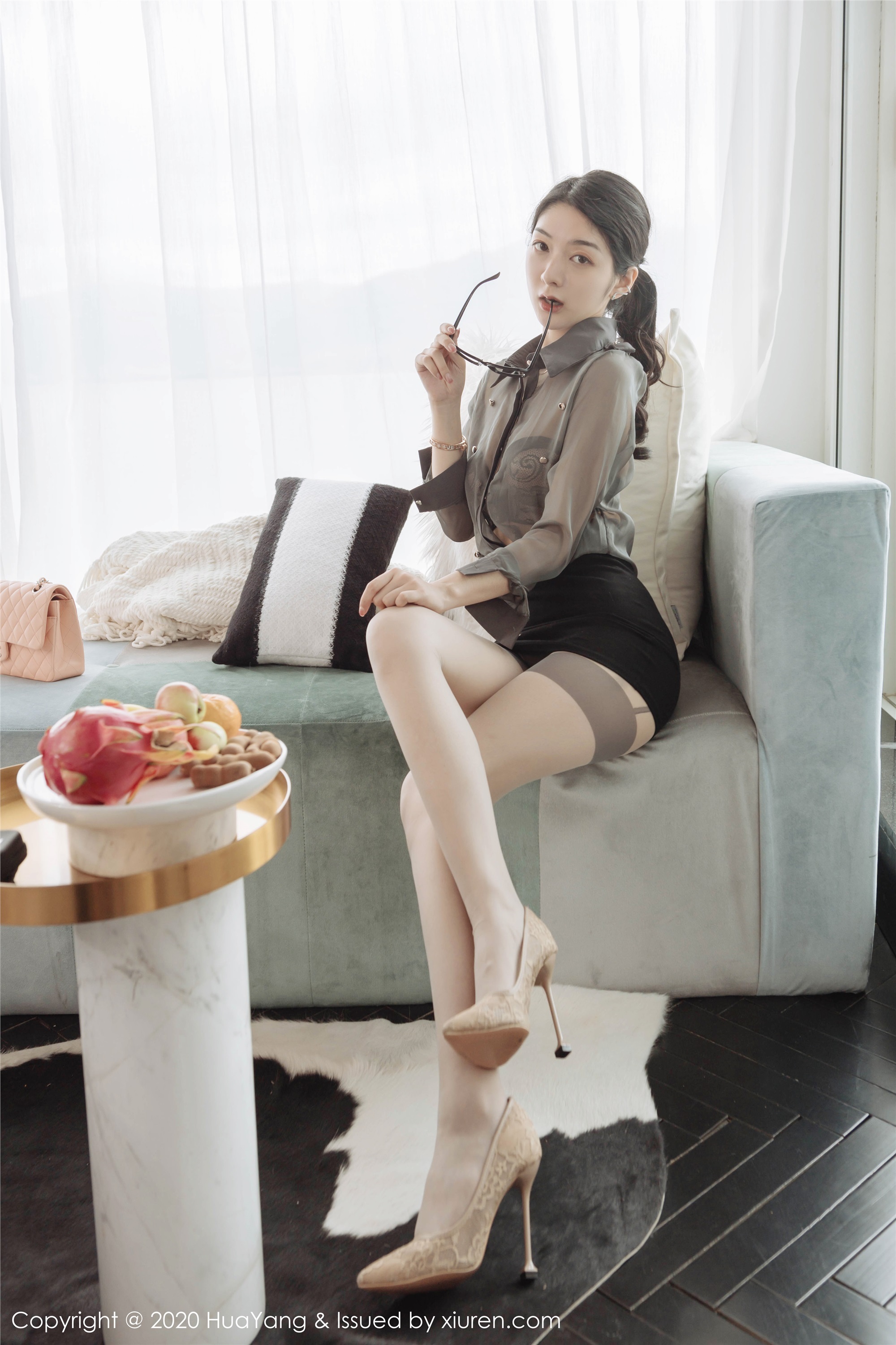 HuaYang花漾写真  2020.05.12 VOL.244 Angela小热巴