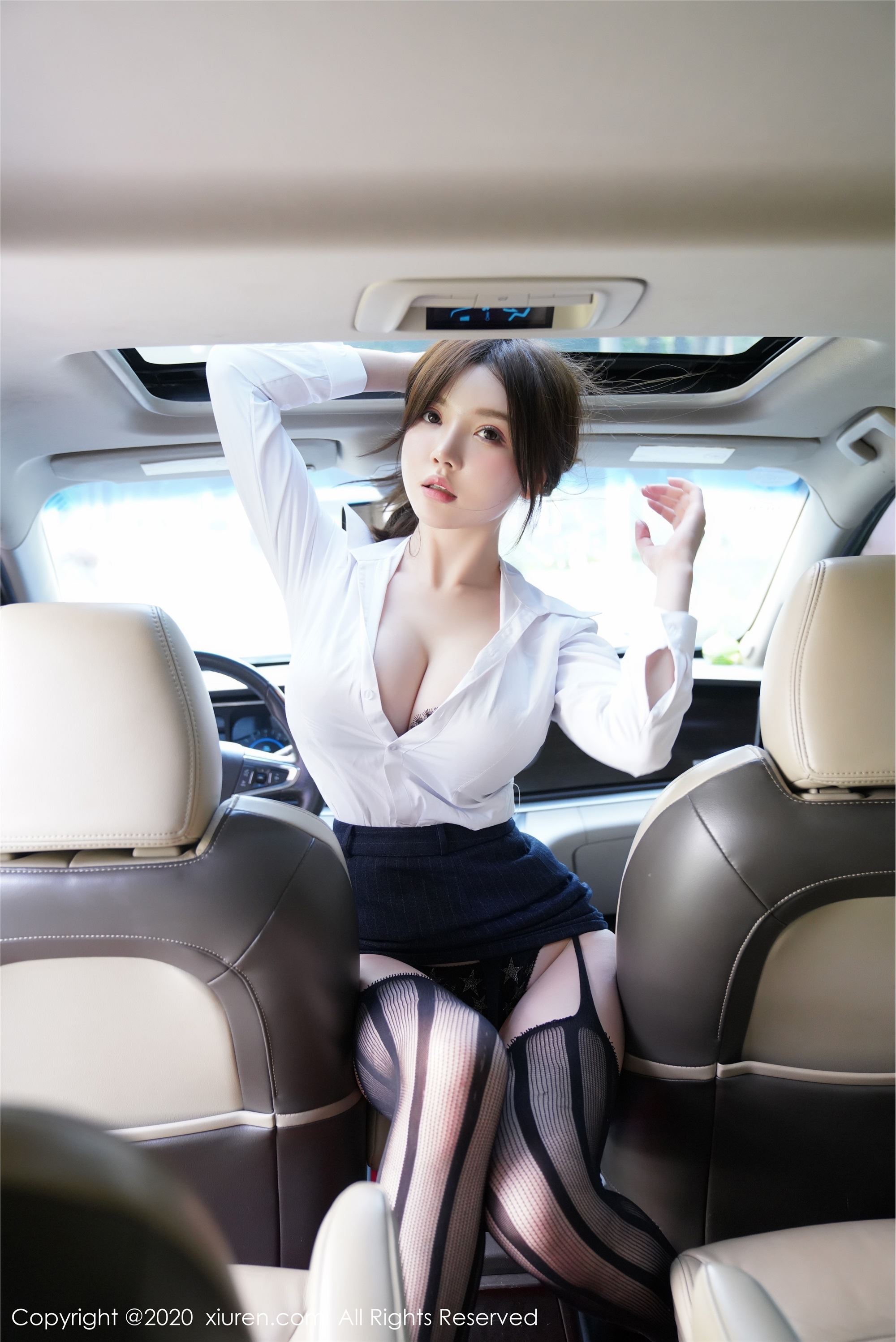 XIUREN秀人网 2020.04.30 NO.2209 糯美子Mini