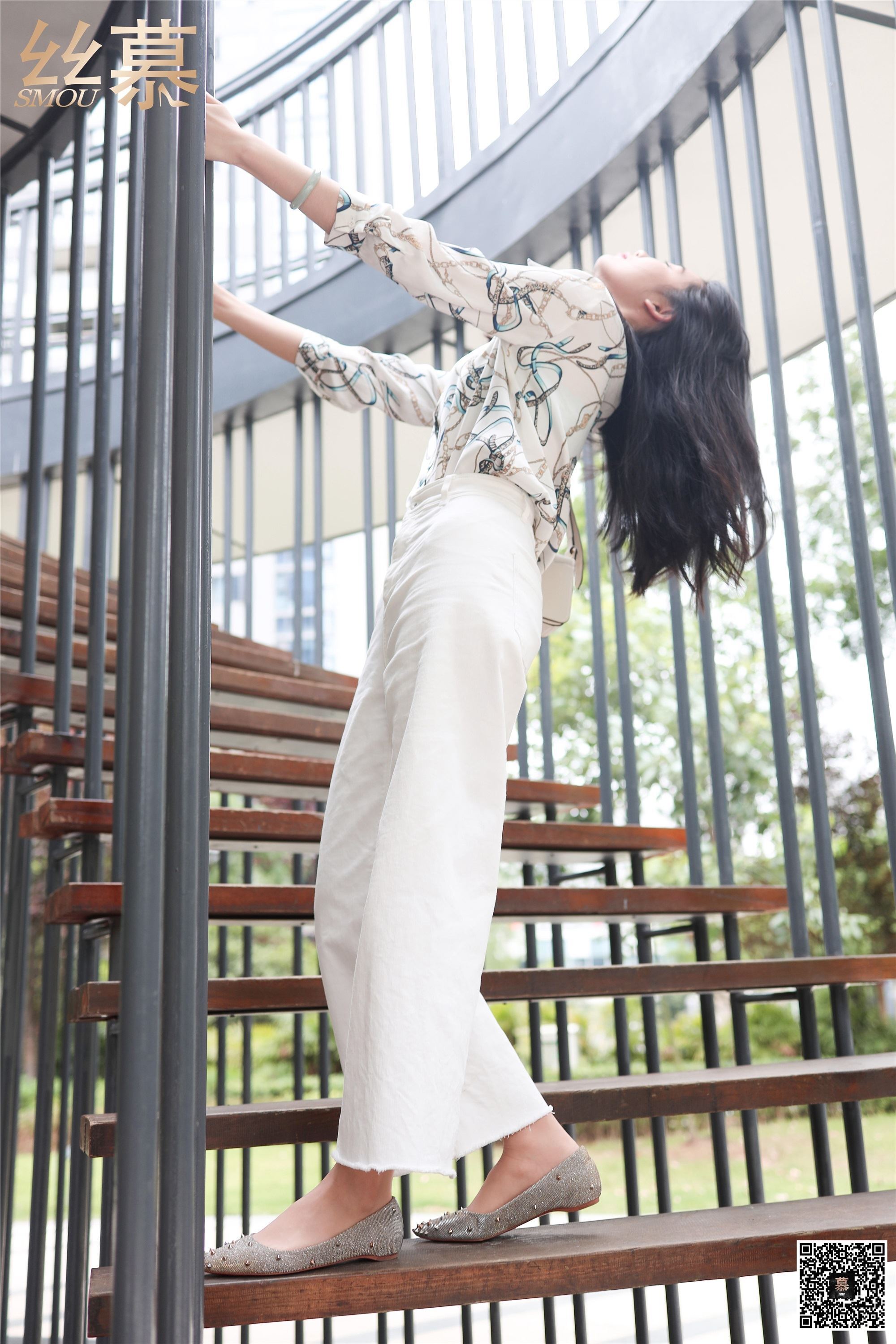 丝慕写真 SM276 天天一元 可儿《白色裤里丝》