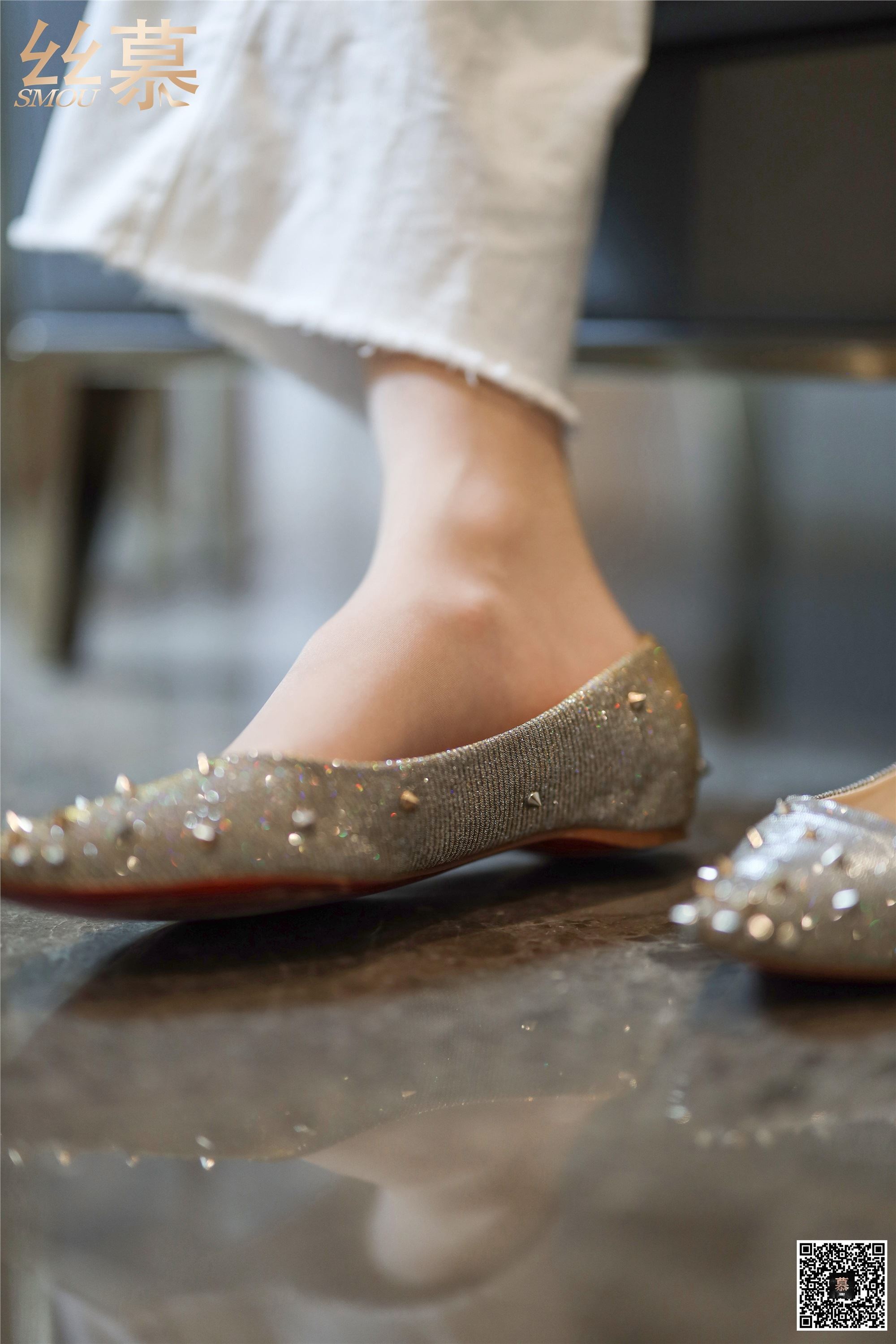 丝慕写真 SM276 天天一元 可儿《白色裤里丝》