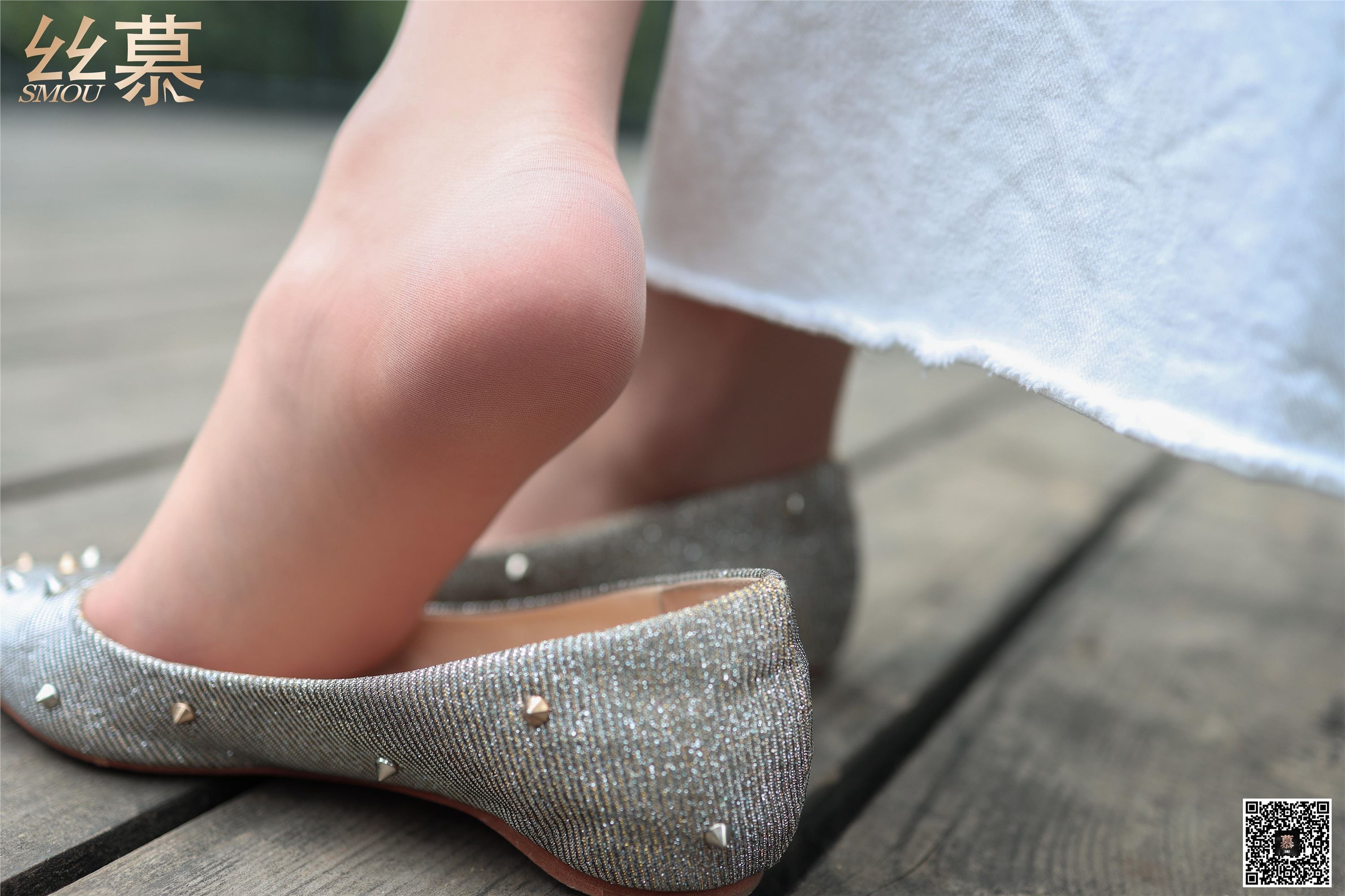 丝慕写真 SM276 天天一元 可儿《白色裤里丝》