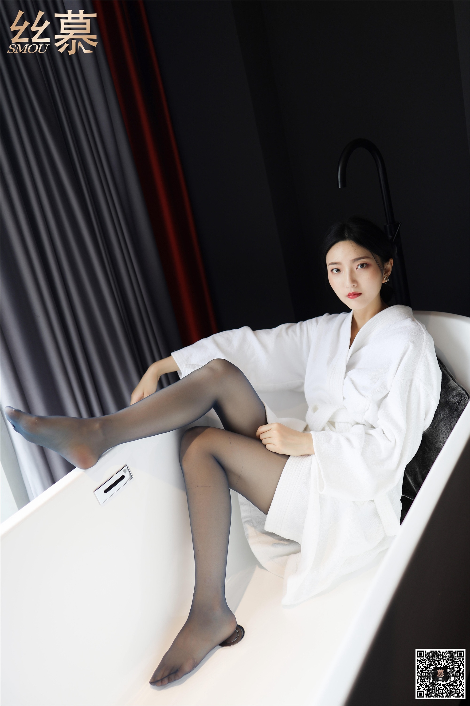 丝慕写真 SM277 天天一元 佳佳《浴缸出美人》