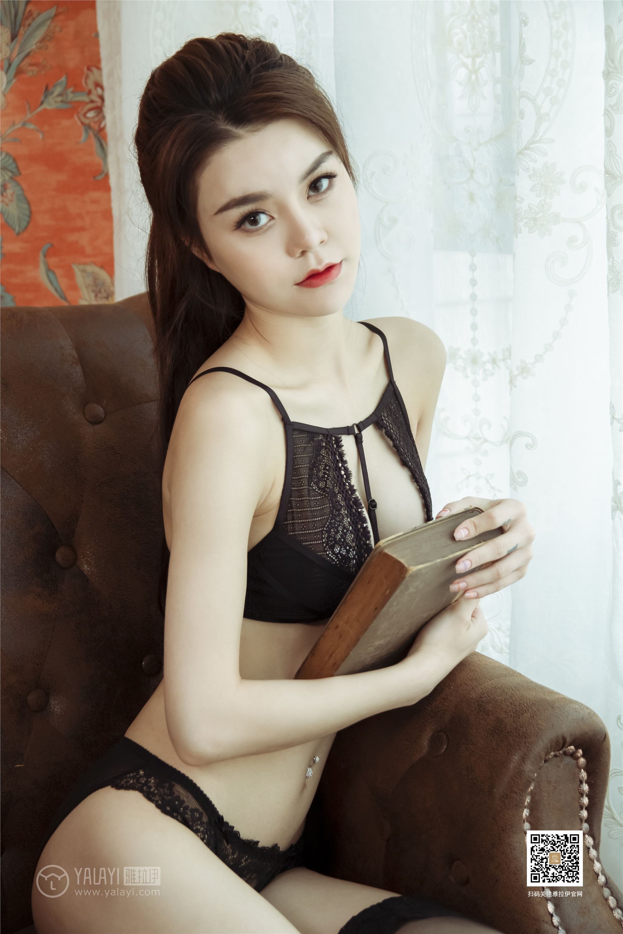 YaLaYi雅拉伊 2019-08-14 Vol.0359 蓉蓉 撕开向日葵