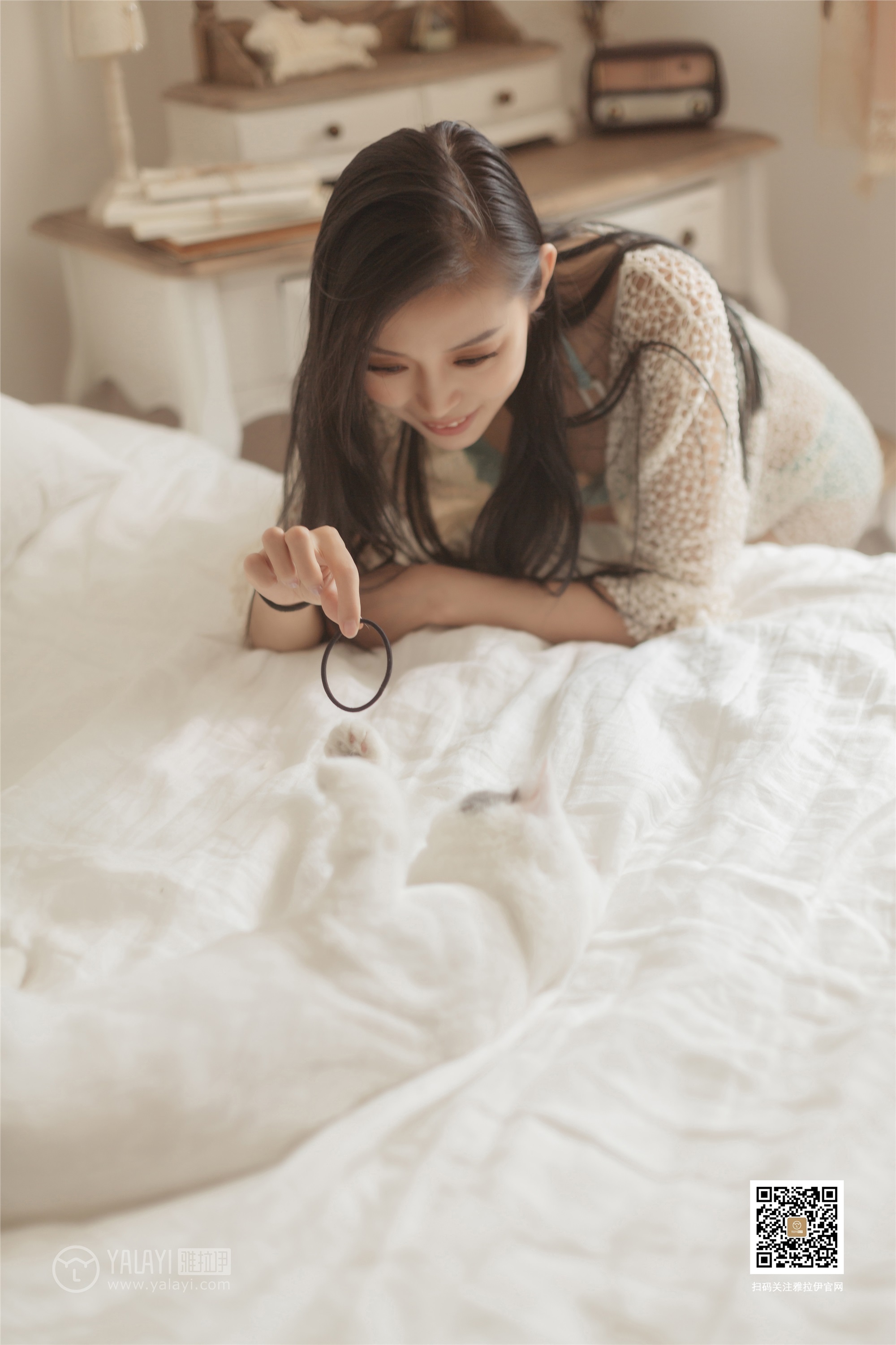 YaLaYi雅拉伊 2019-08-17 Vol.0362 图雅 轻抚你