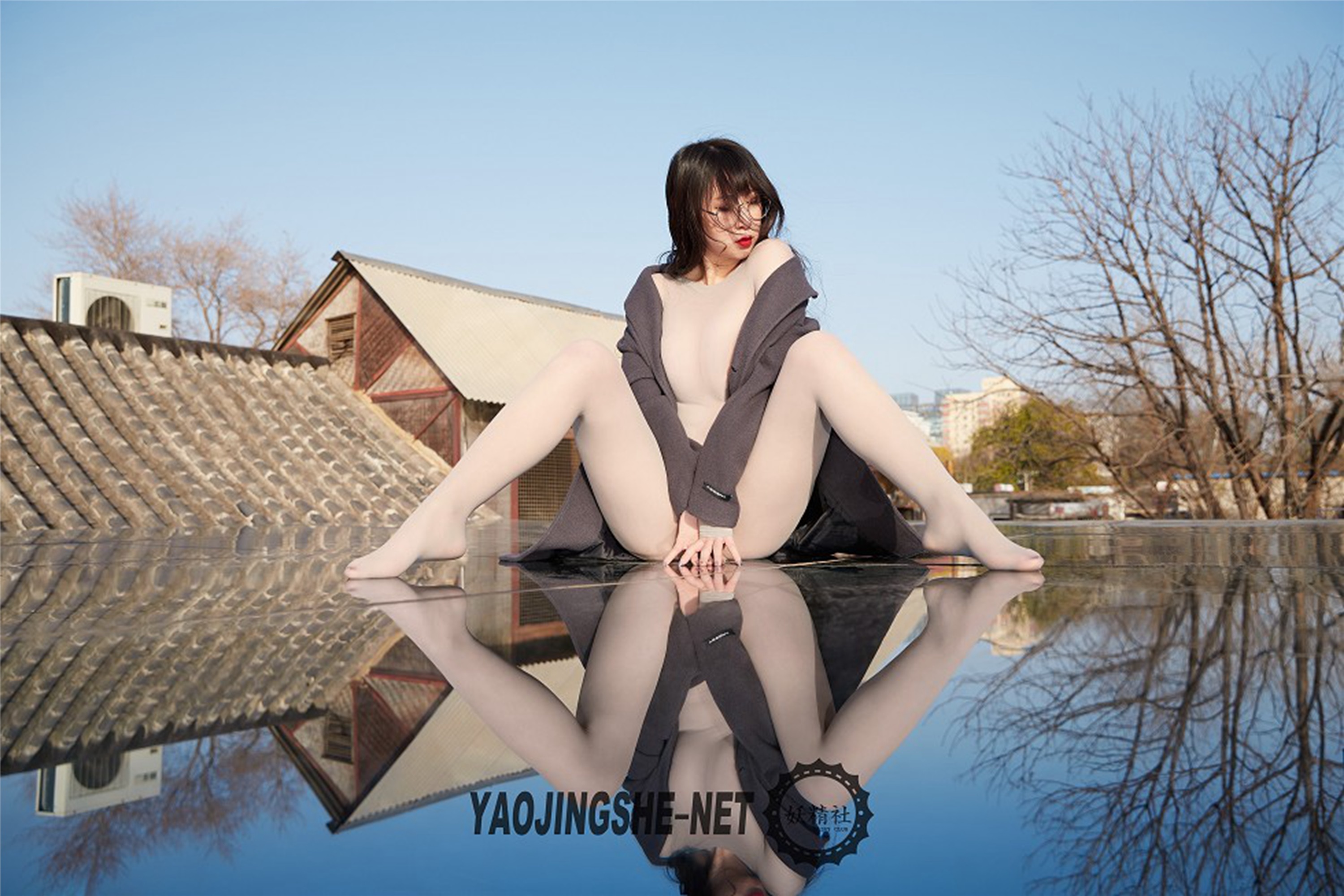 YJS妖精社 2019-10-07 Vol.005 焦艺 禁锢在屋檐下