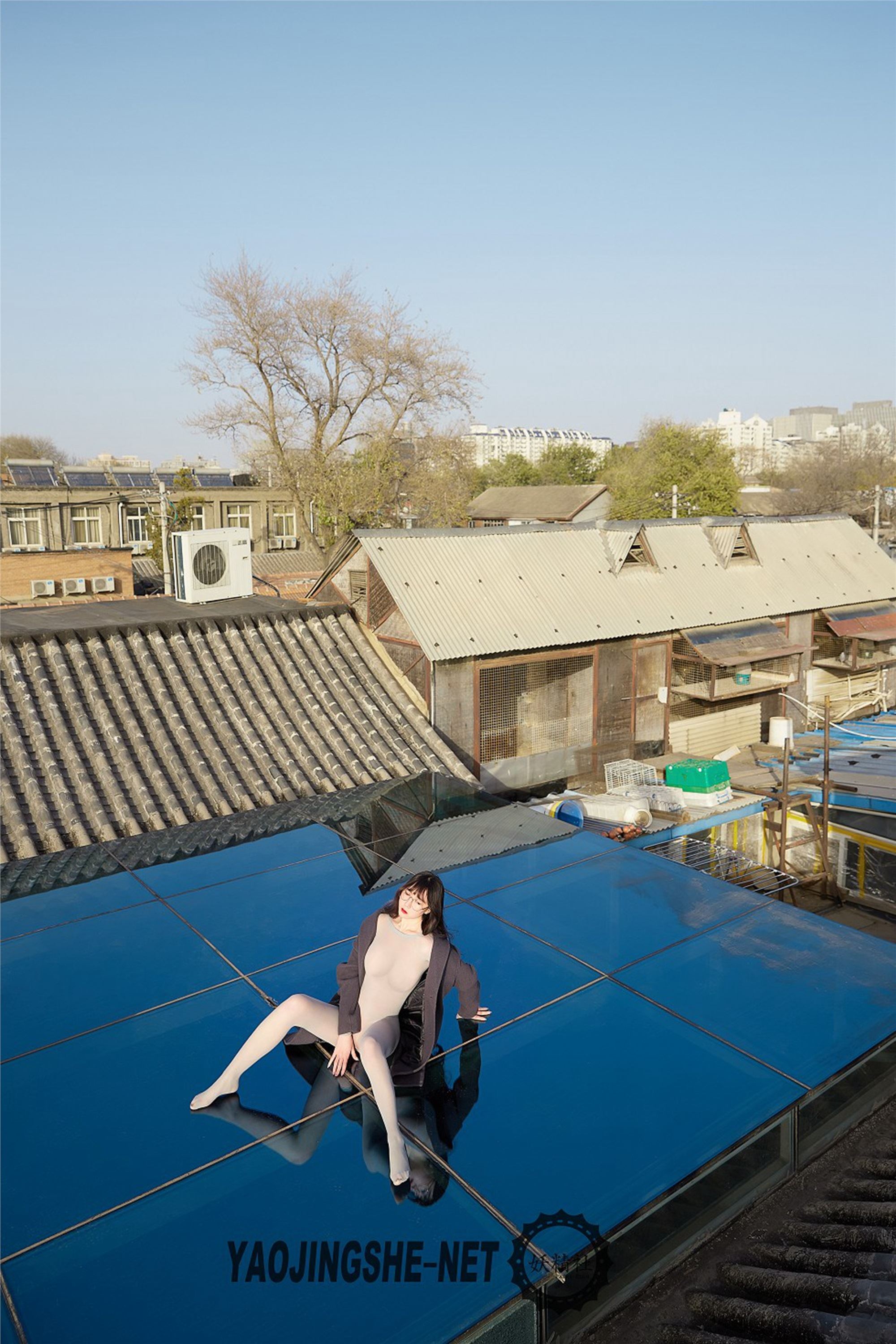 YJS妖精社 2019-10-07 Vol.005 焦艺 禁锢在屋檐下