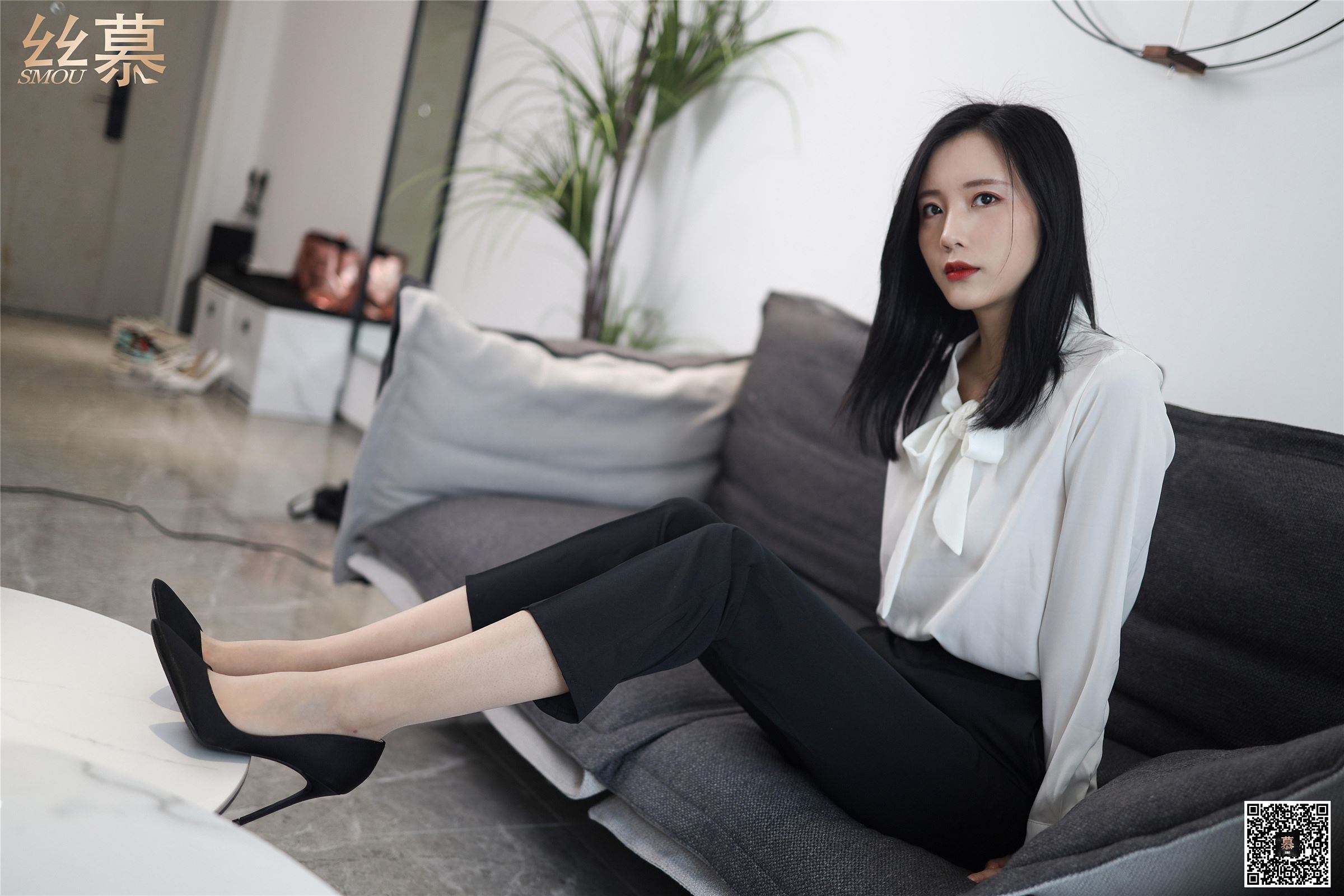 丝慕写真 SM282 紫宁《格调西装裤》