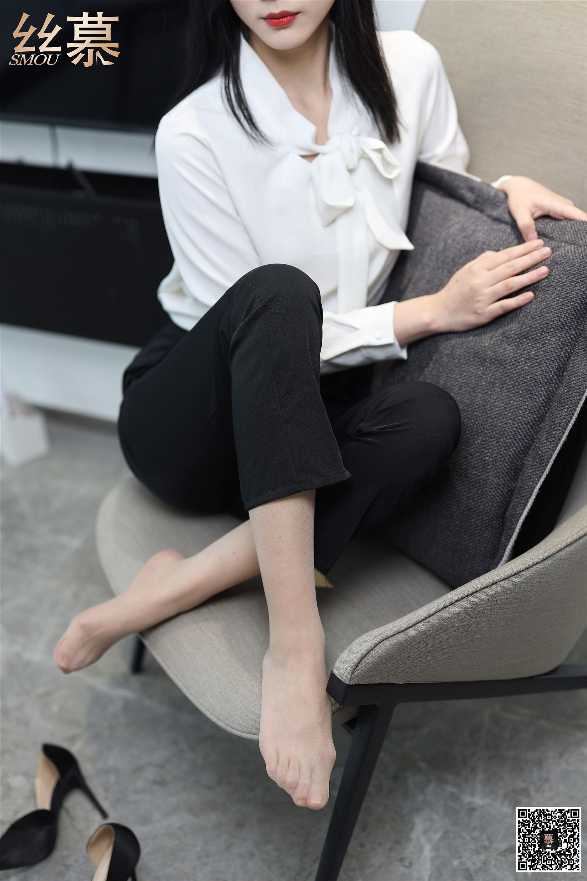 丝慕写真 SM282 紫宁《格调西装裤》