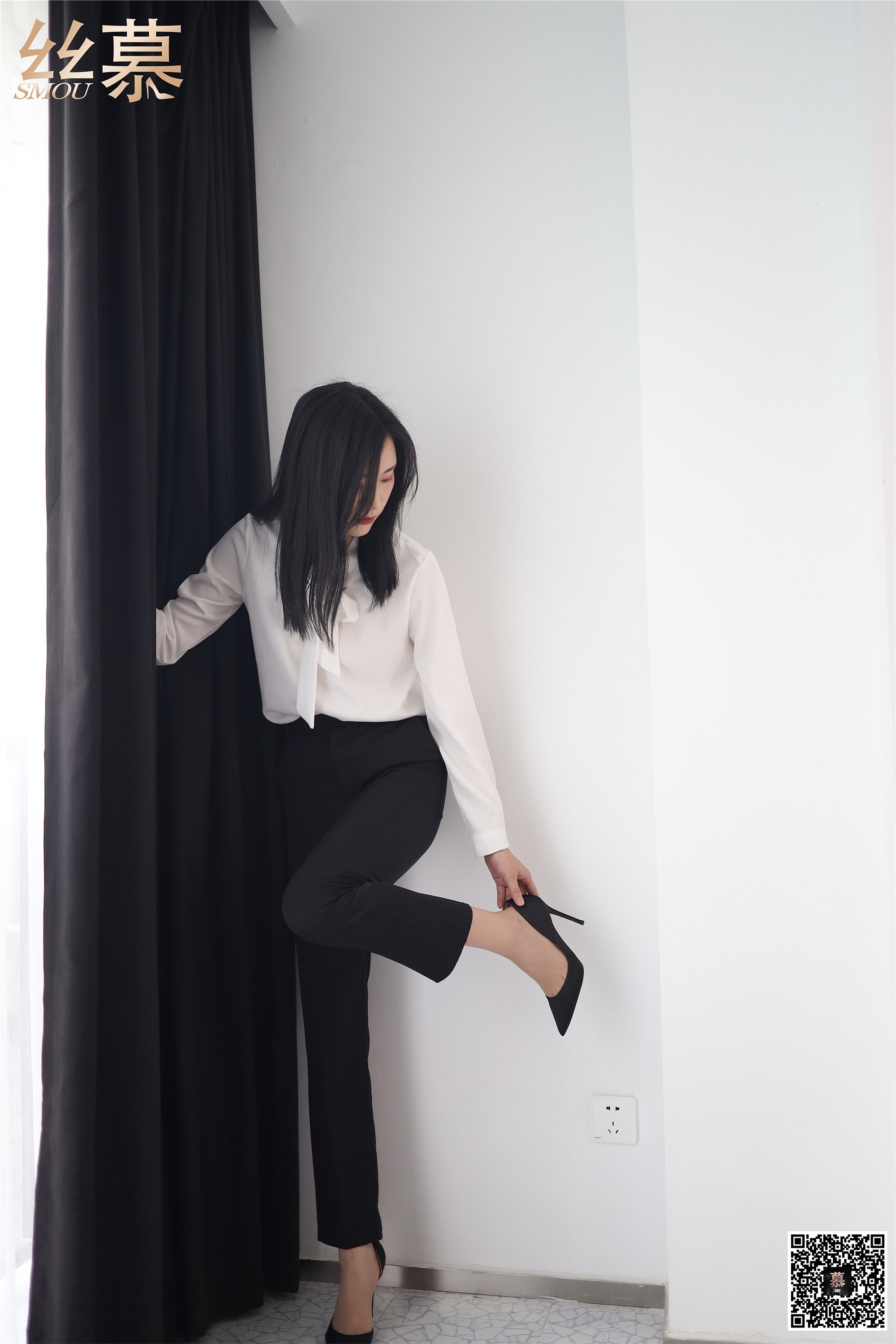 丝慕写真 SM282 紫宁《格调西装裤》