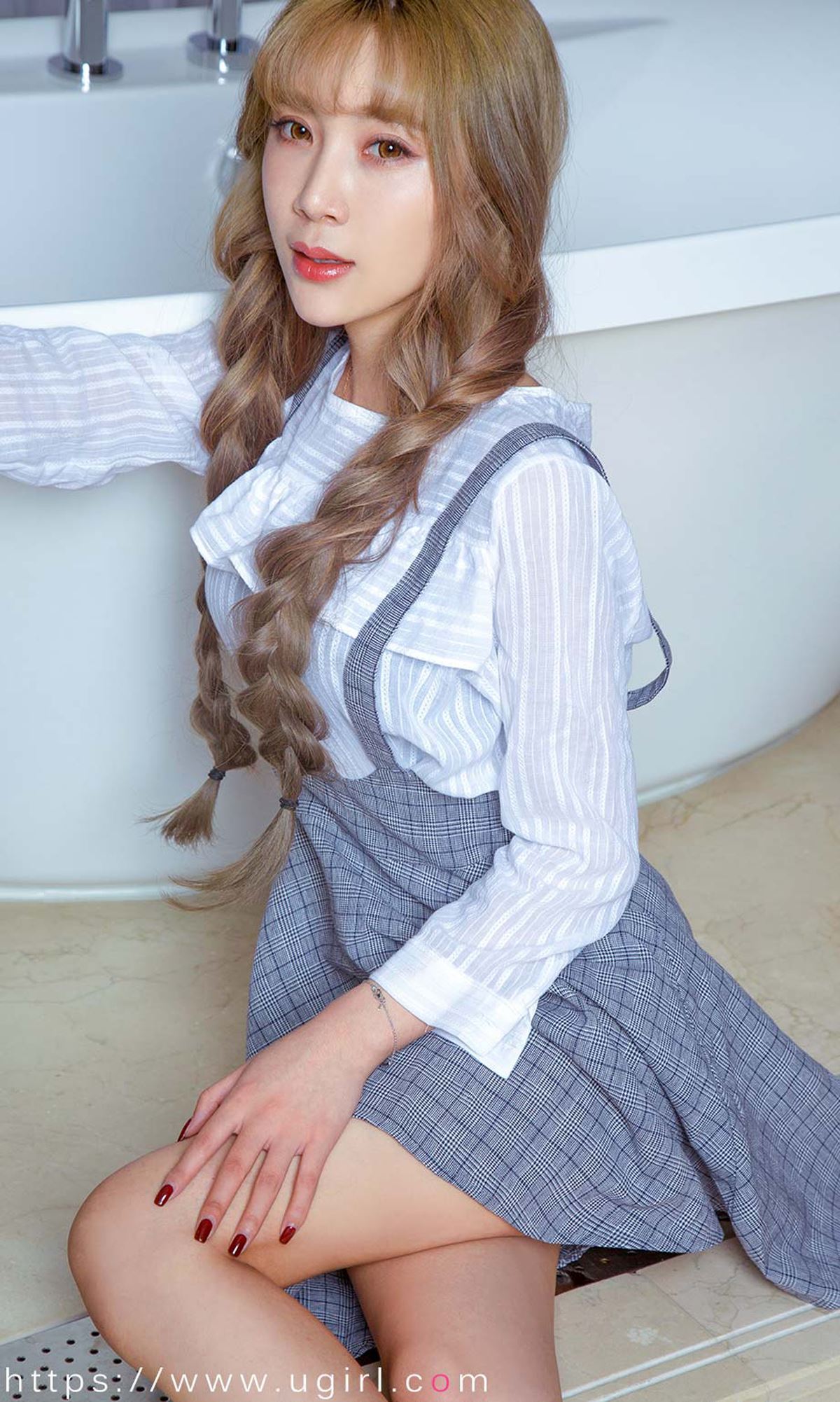 Ugirls尤果网 爱尤物 2020.05.28 No.1831 冰淇 黑天鹅