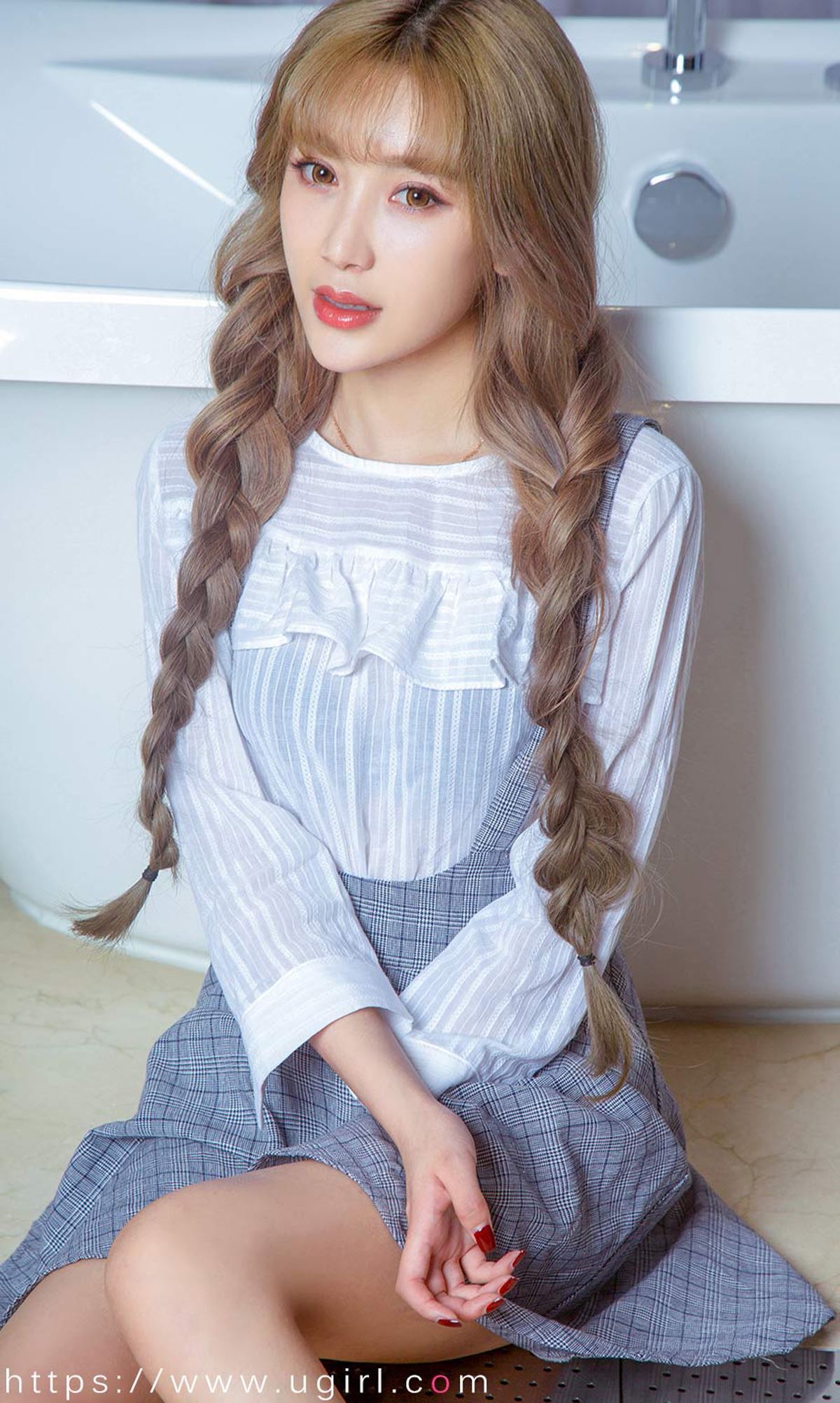 Ugirls尤果网 爱尤物 2020.05.28 No.1831 冰淇 黑天鹅