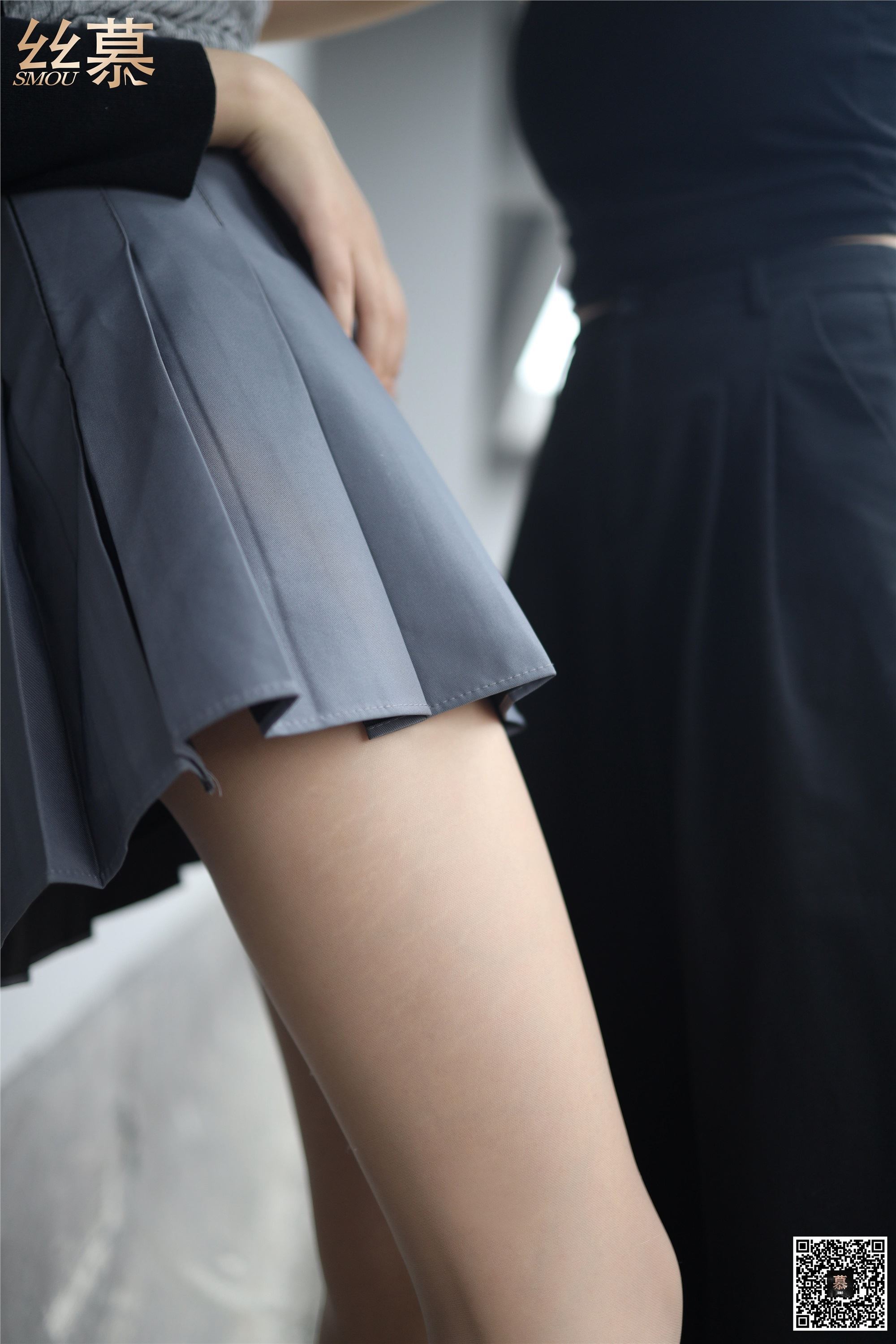 丝慕写真 SM288 米朵 《天台玩丝两姐妹》