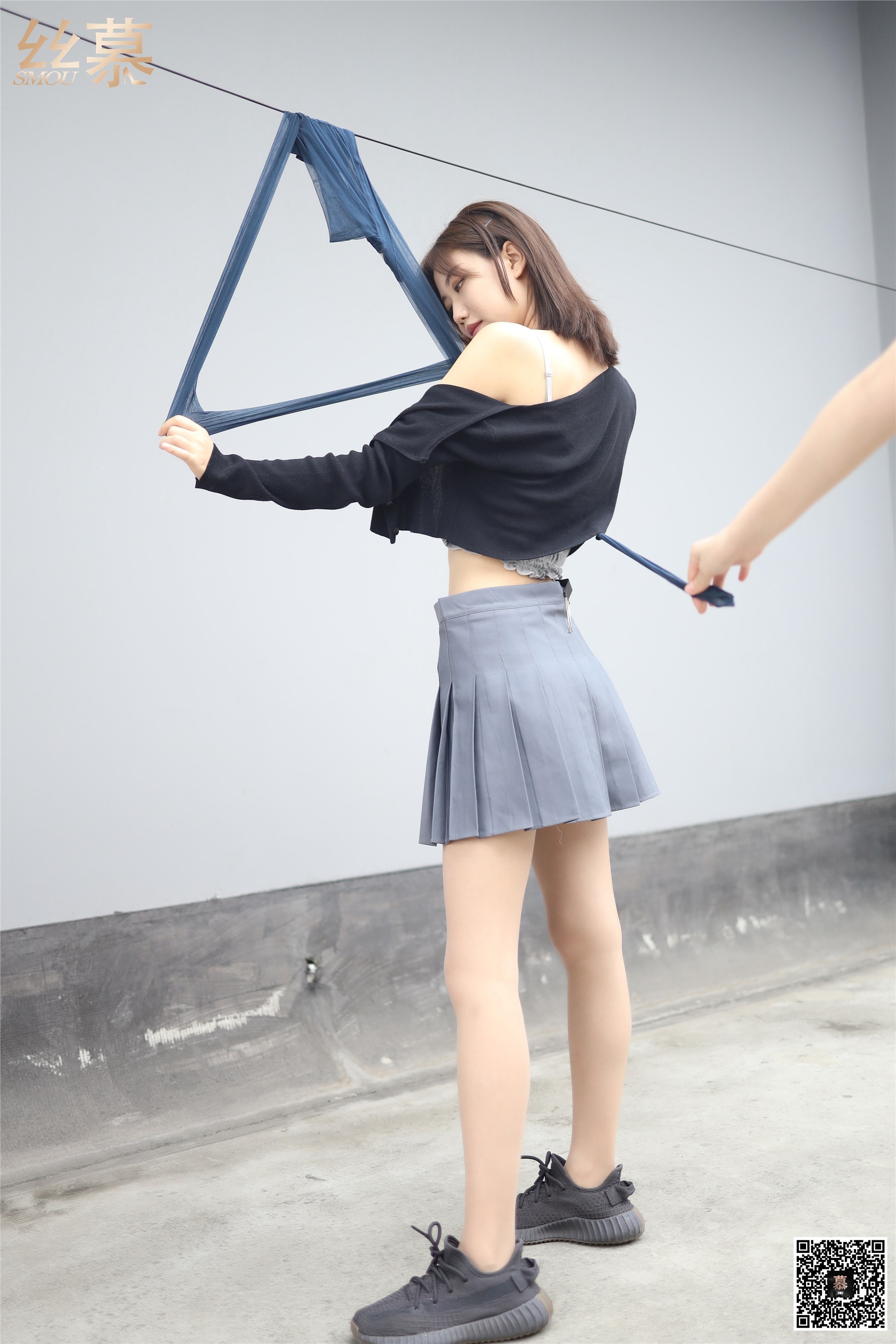 丝慕写真 SM288 米朵 《天台玩丝两姐妹》