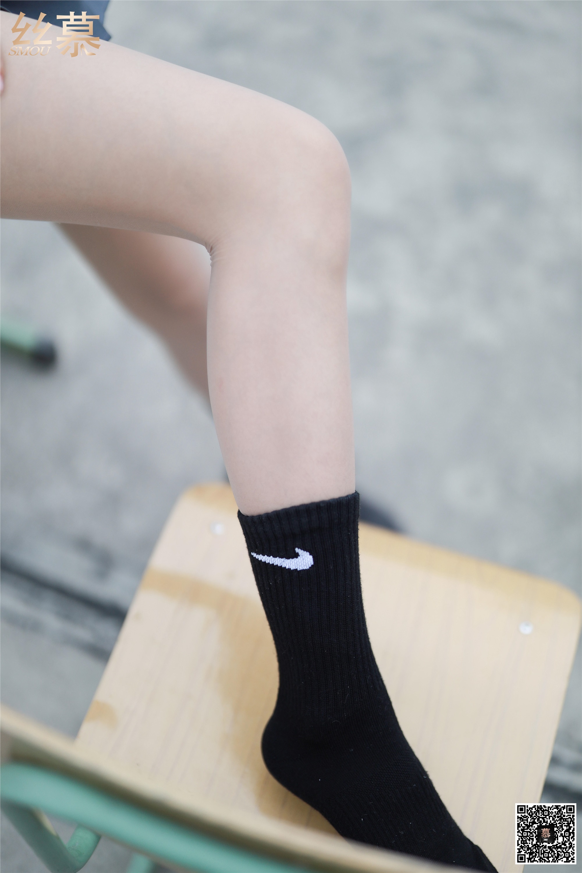 丝慕写真 SM288 米朵 《天台玩丝两姐妹》