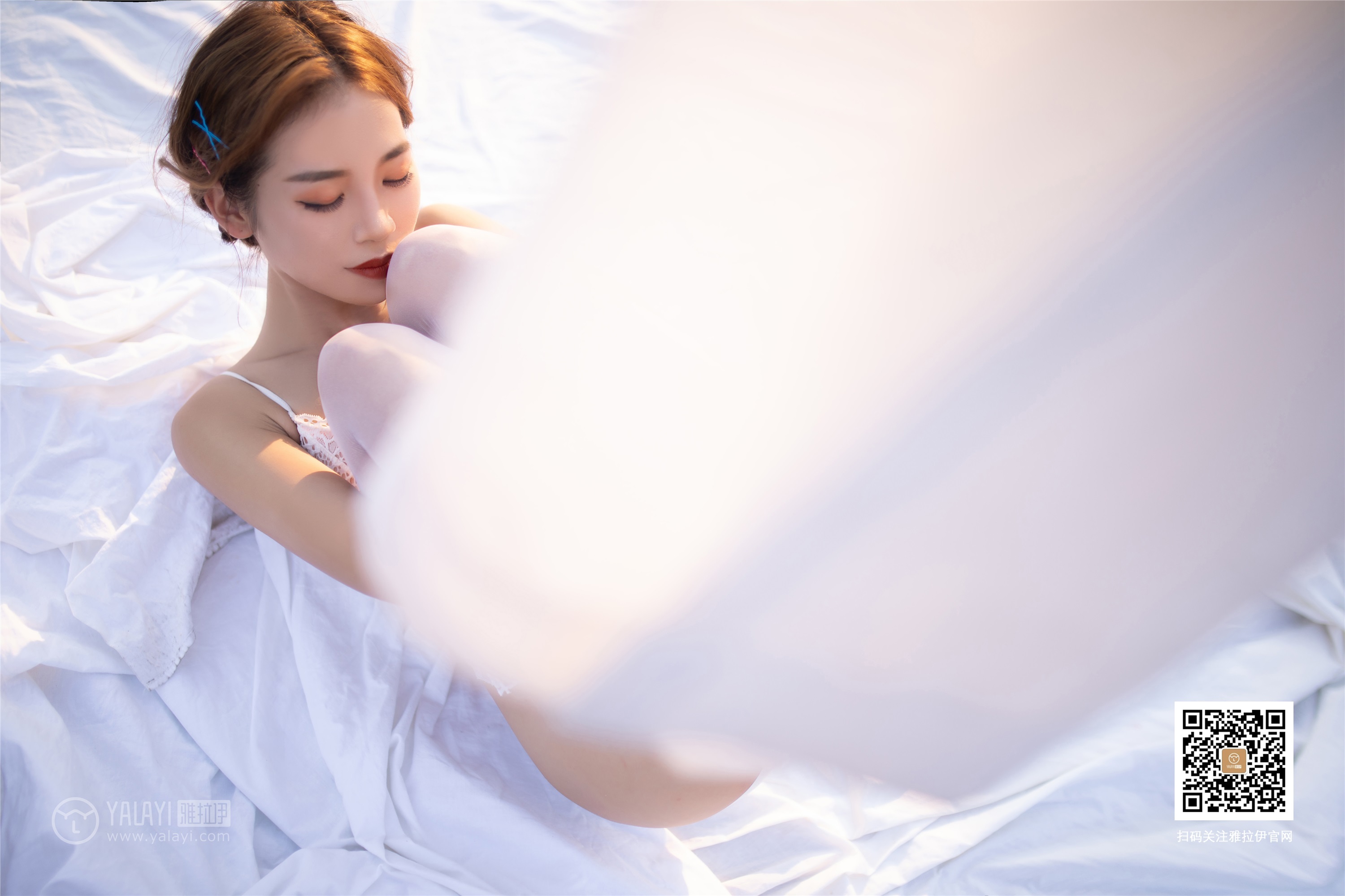 YaLaYi雅拉伊 2019-08-20 Vol.0365 丽雅 天台上的丝语