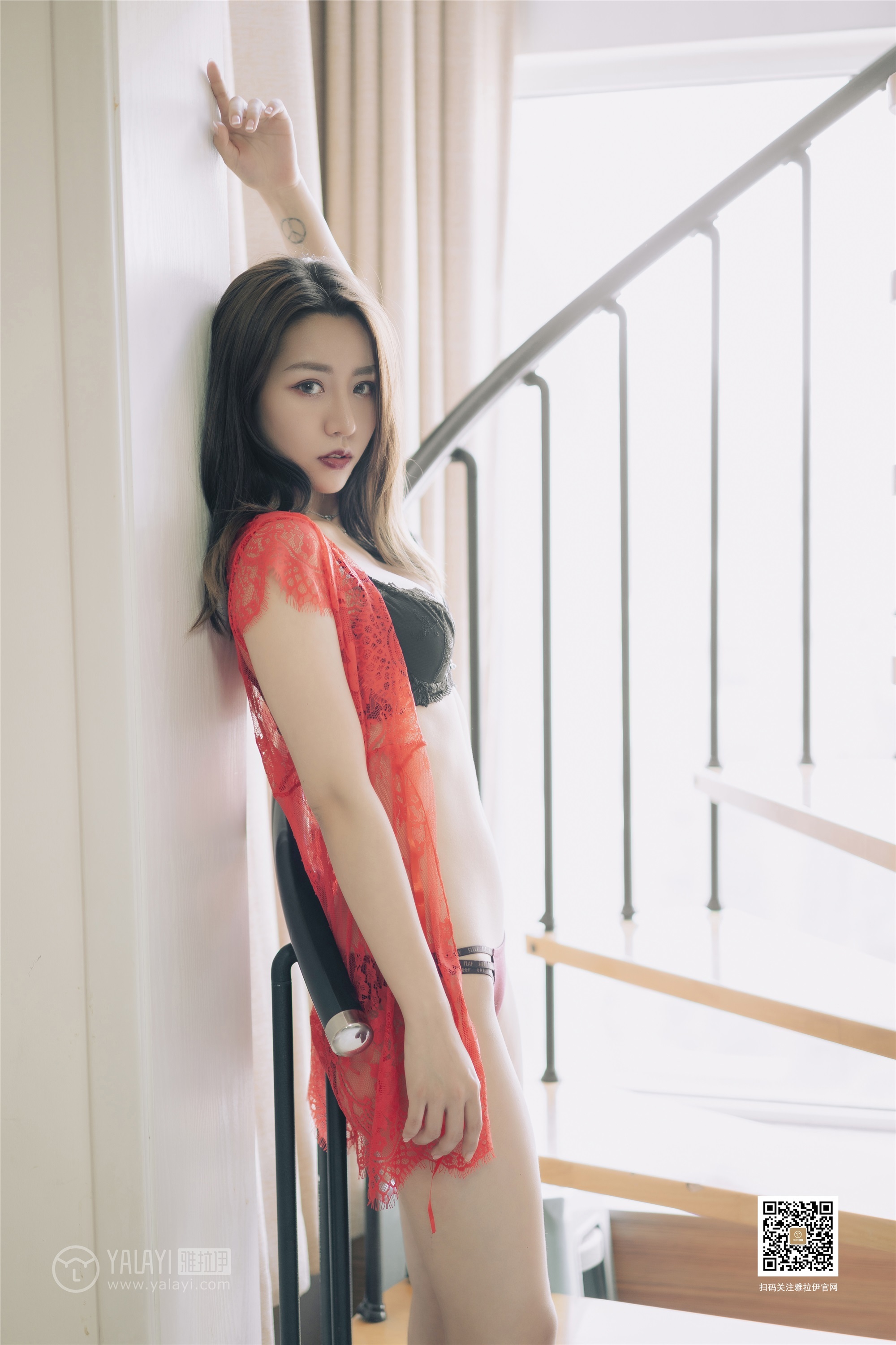 YaLaYi雅拉伊 2019-08-23 Vol.0368 芊芊 红与黑