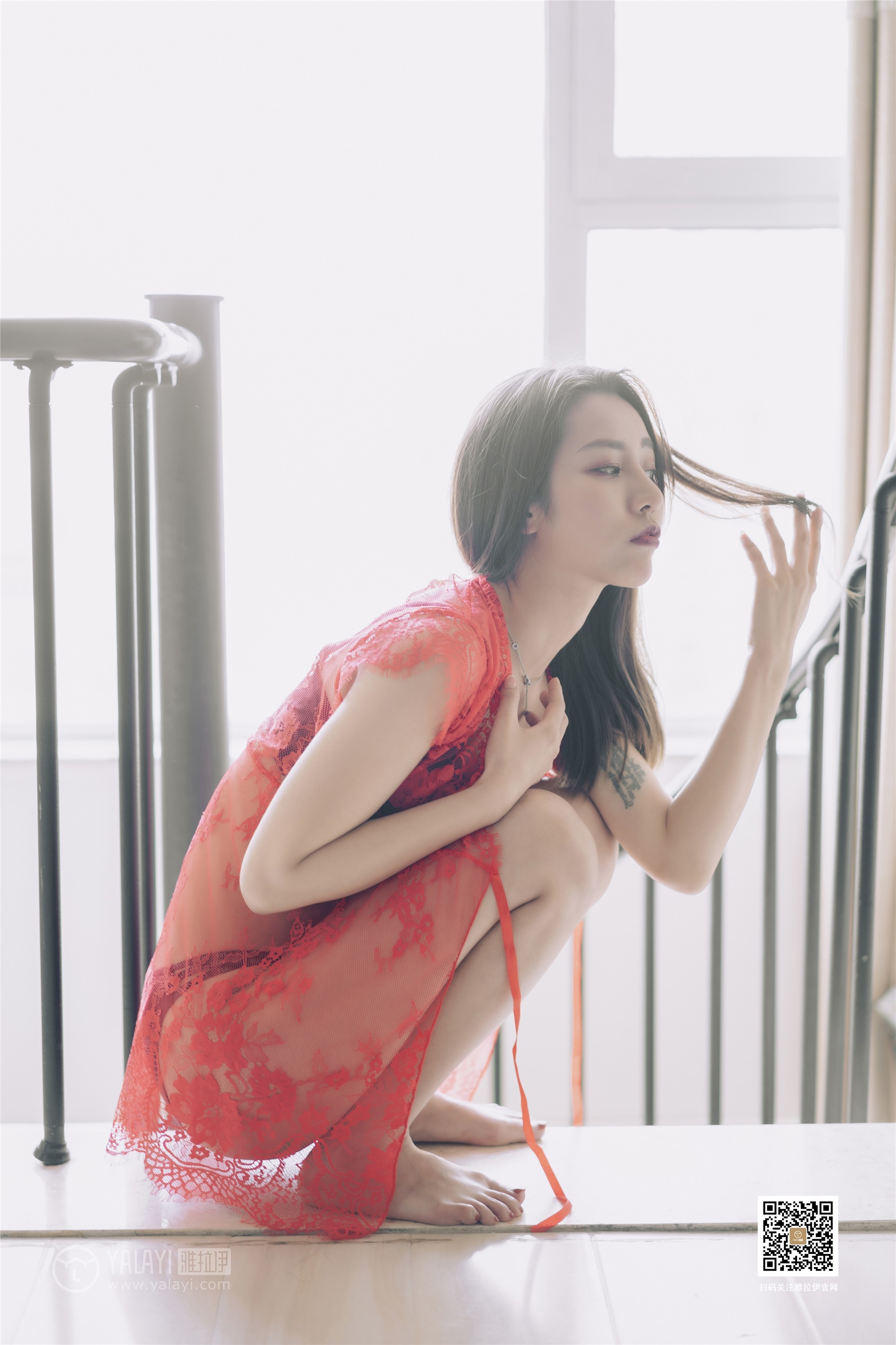 YaLaYi雅拉伊 2019-08-23 Vol.0368 芊芊 红与黑