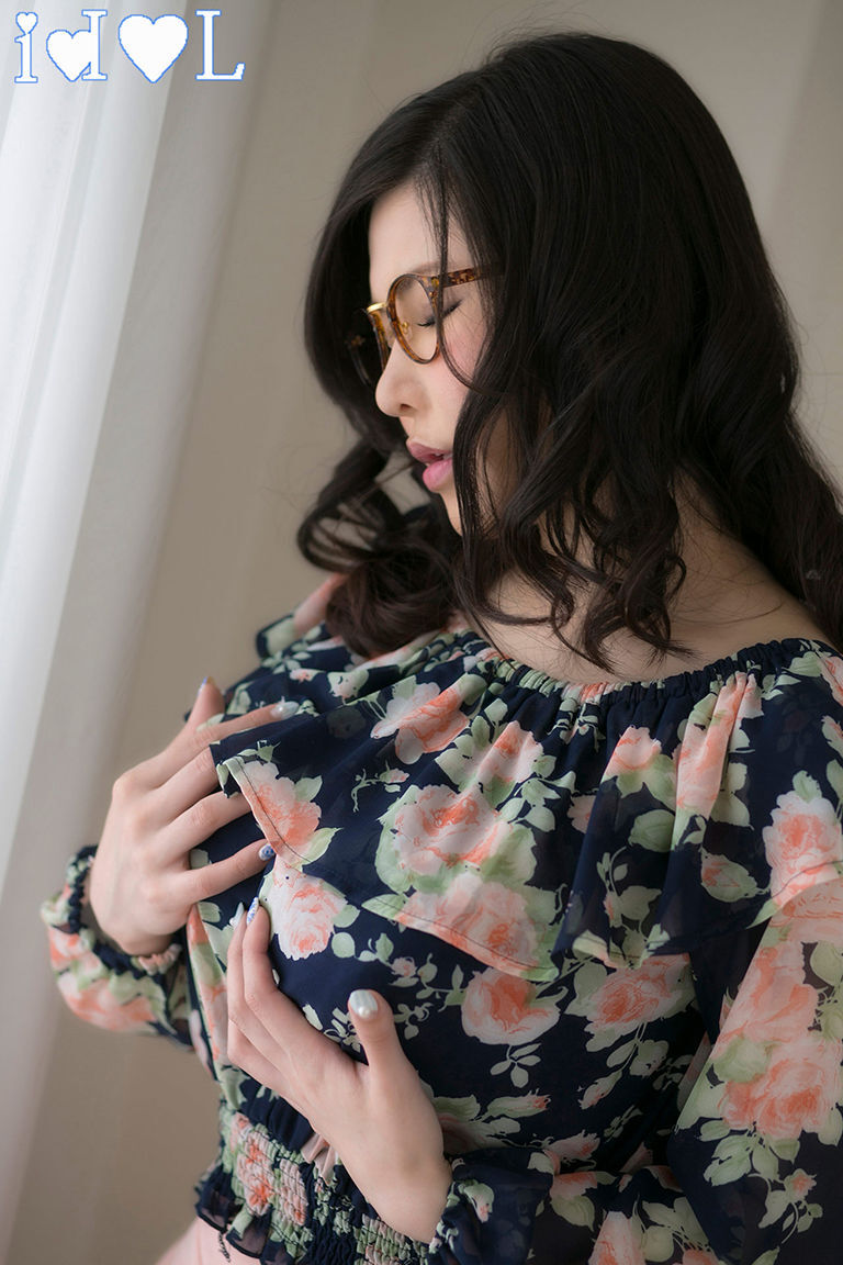 x-city  idol no.02 沖田杏梨 anri okita 写真集