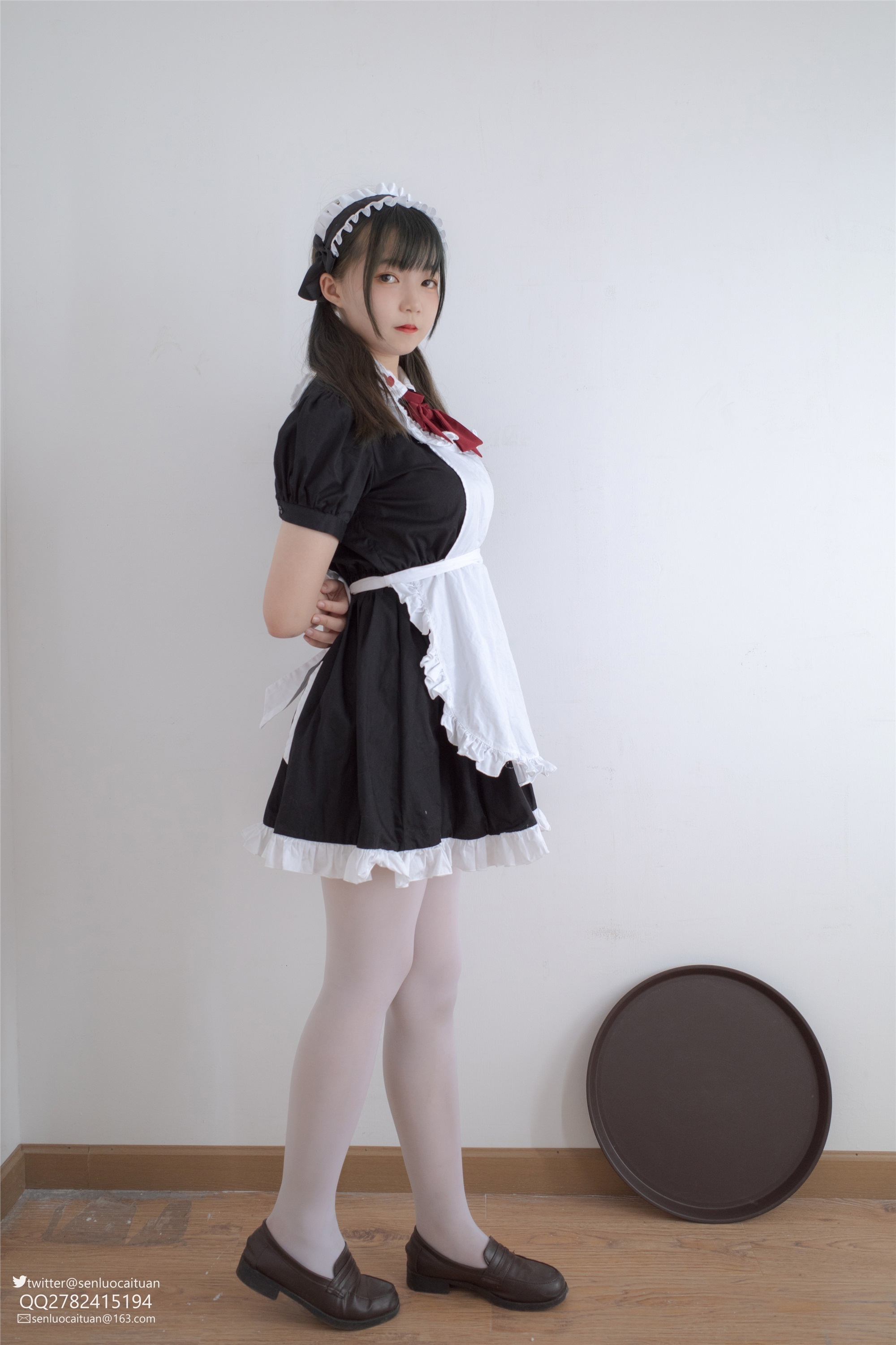 森萝财团萝莉丝足写真 GG-002 离洛 白丝女仆