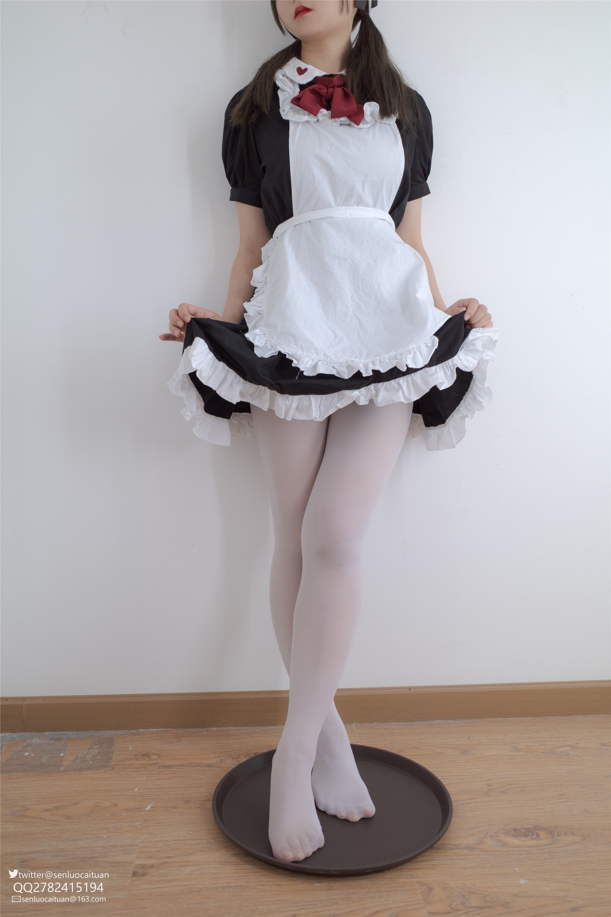 森萝财团萝莉丝足写真 GG-002 离洛 白丝女仆