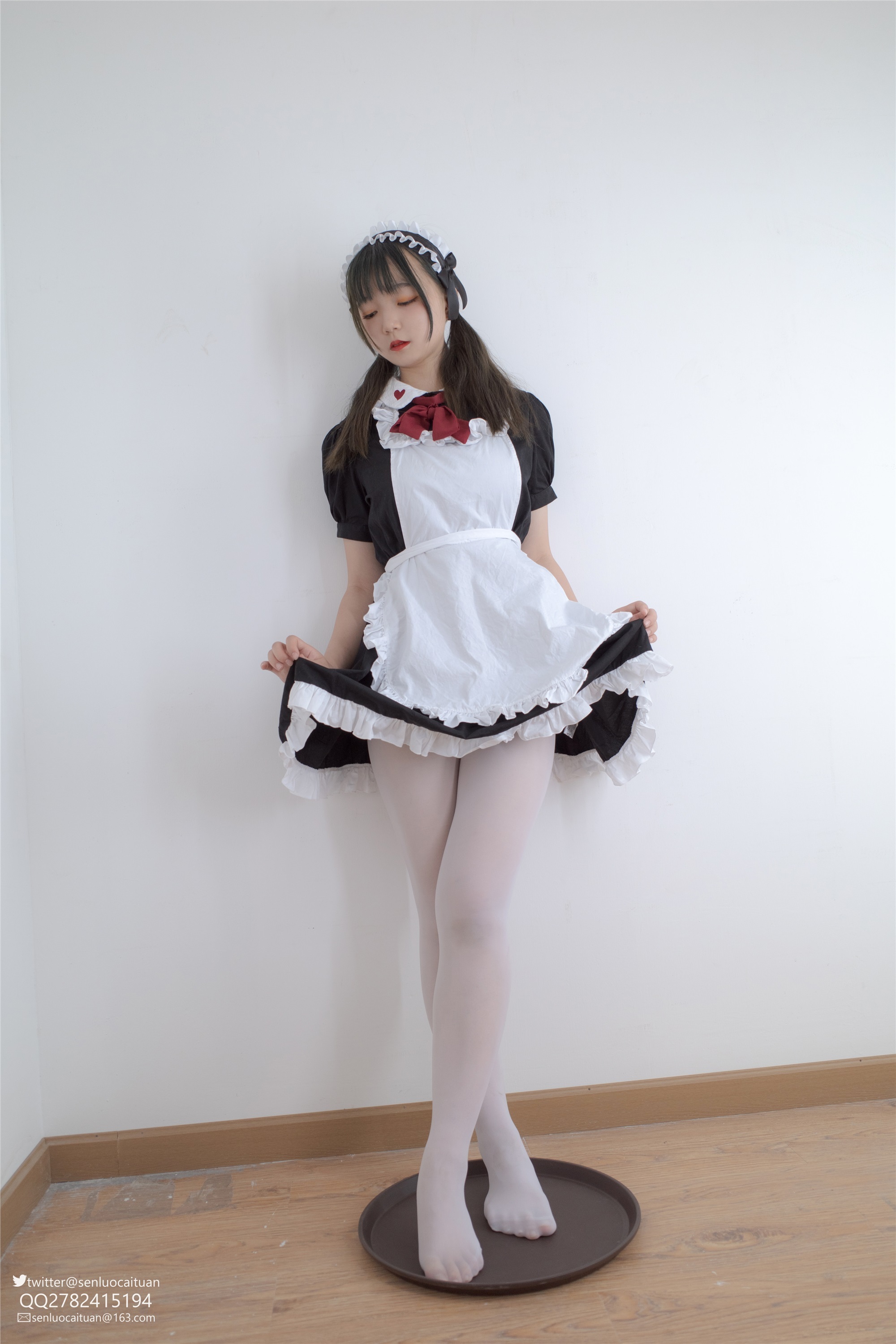 森萝财团萝莉丝足写真 GG-002 离洛 白丝女仆