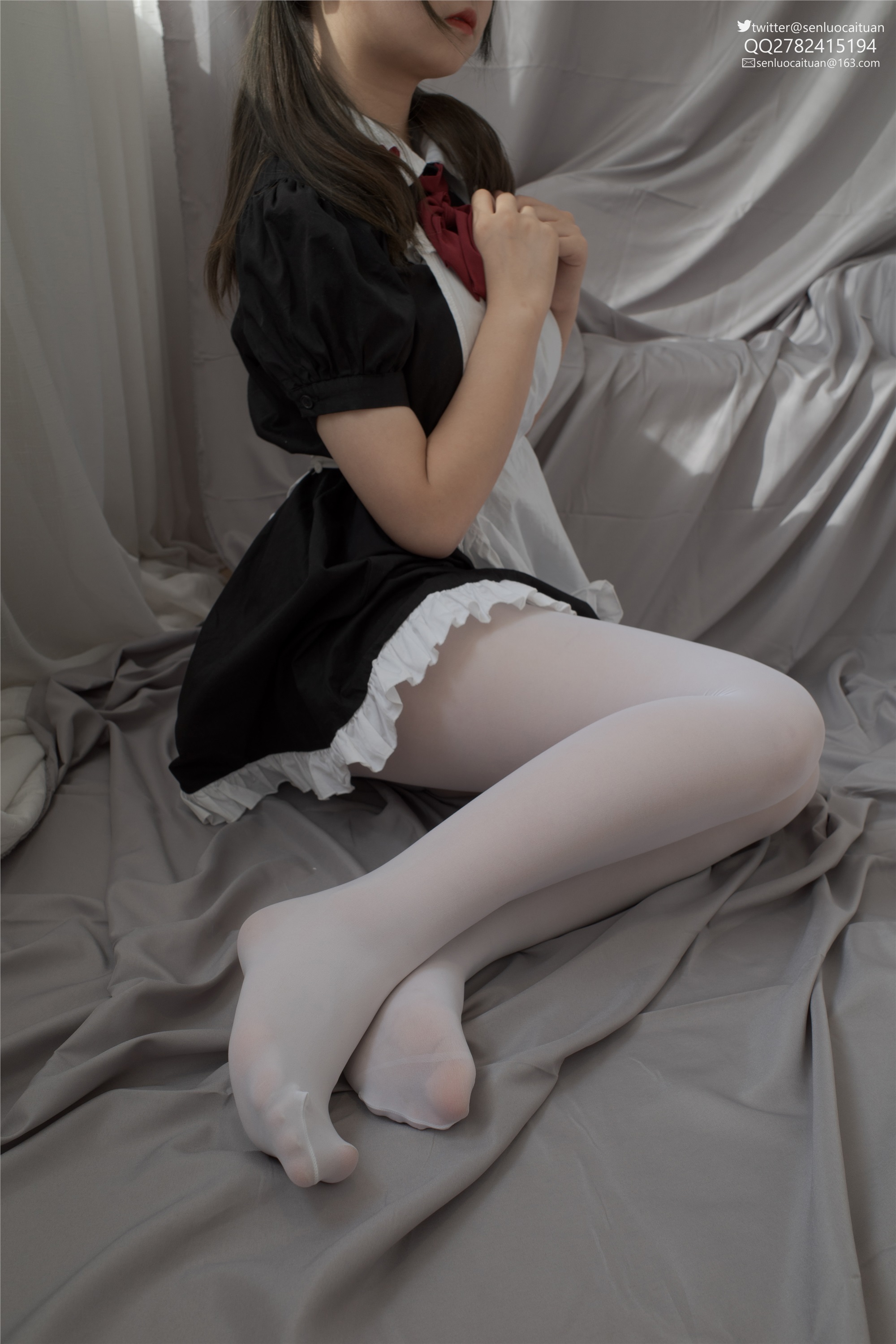 森萝财团萝莉丝足写真 GG-002 离洛 白丝女仆