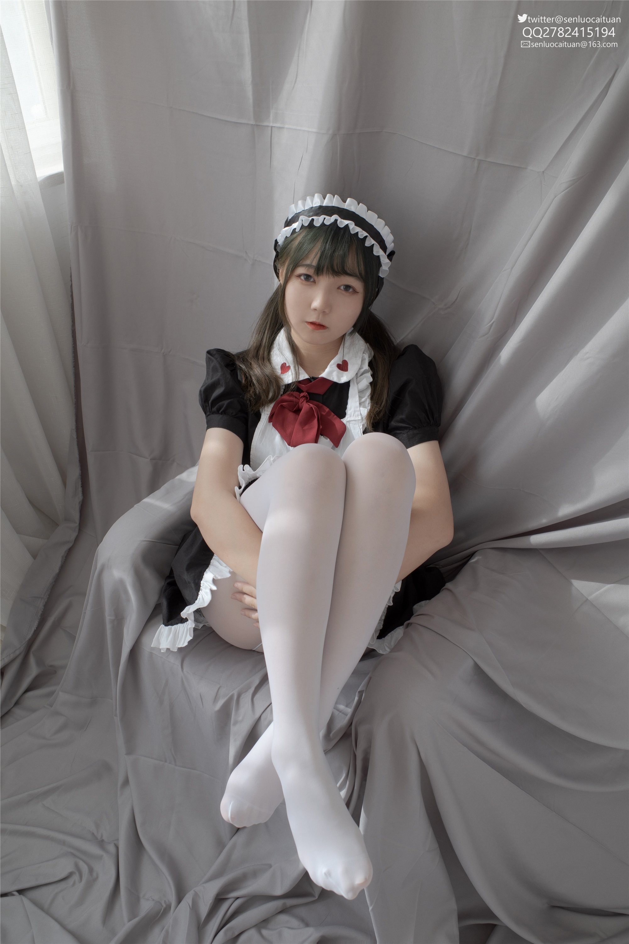 森萝财团萝莉丝足写真 GG-002 离洛 白丝女仆