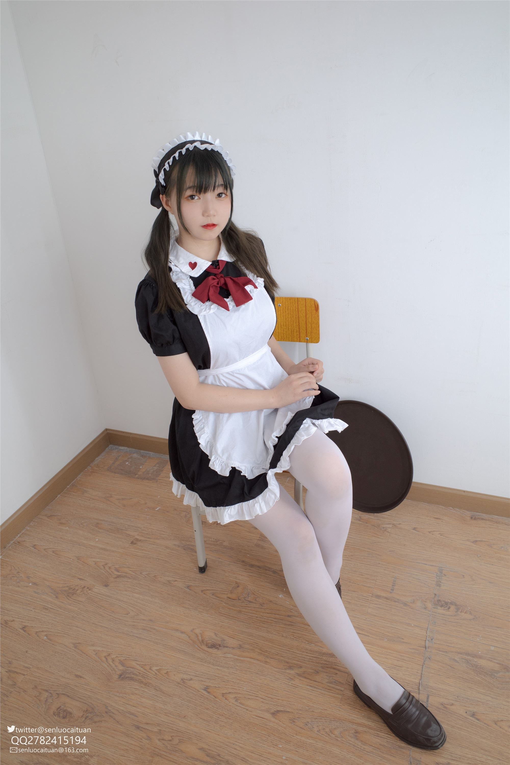 森萝财团萝莉丝足写真 GG-002 离洛 白丝女仆