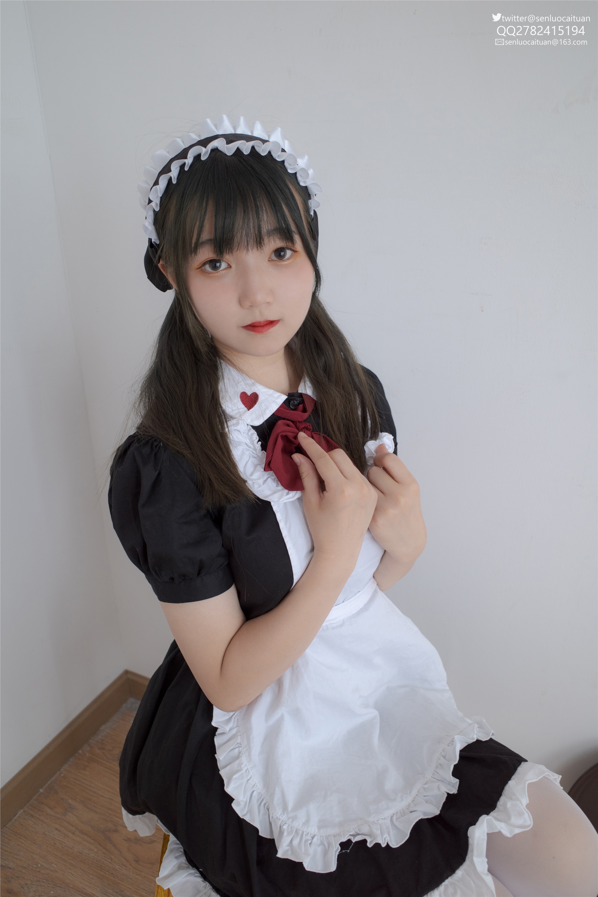 森萝财团萝莉丝足写真 GG-002 离洛 白丝女仆