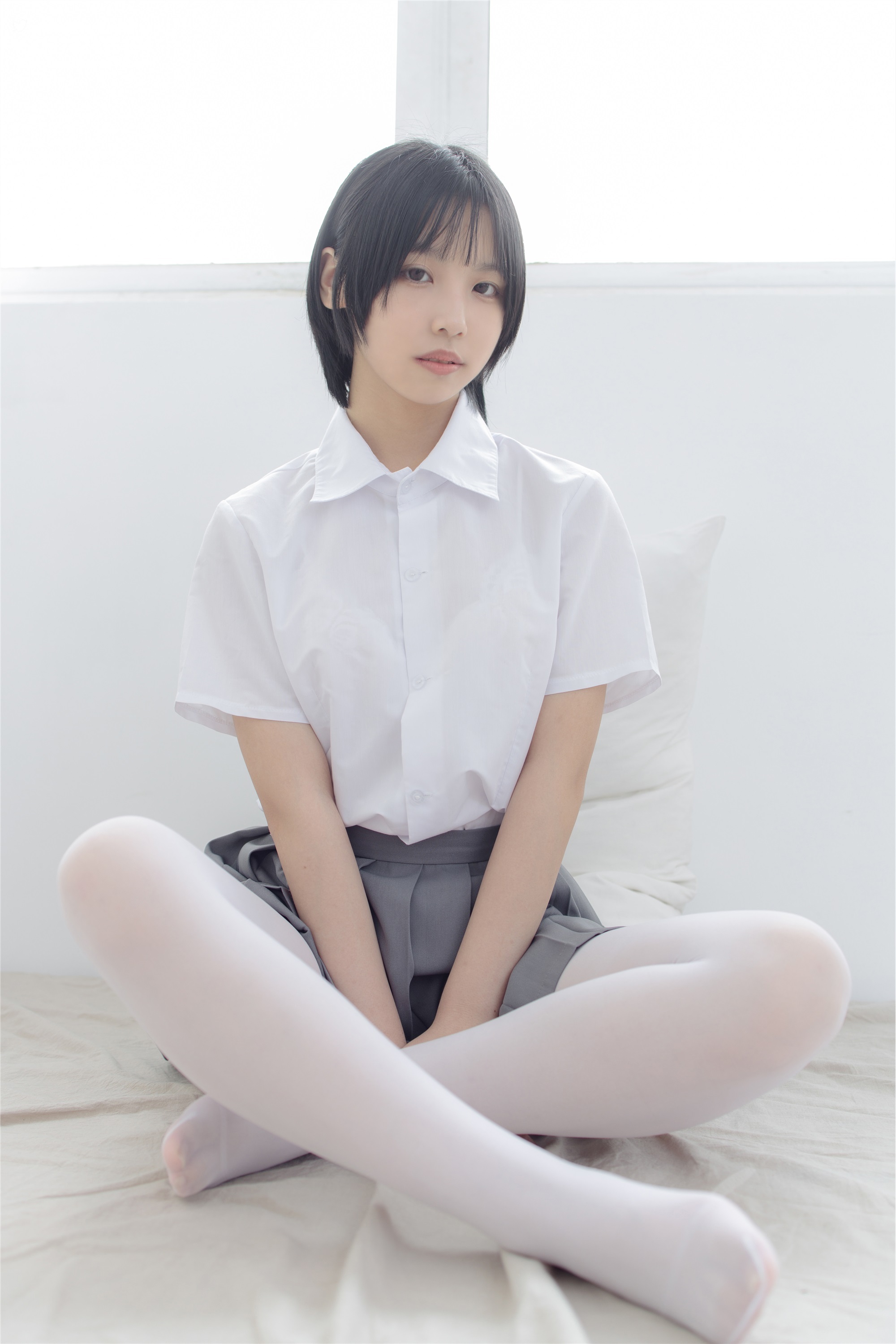 森萝财团萝莉丝足写真 GG-003 希晨 JK白丝